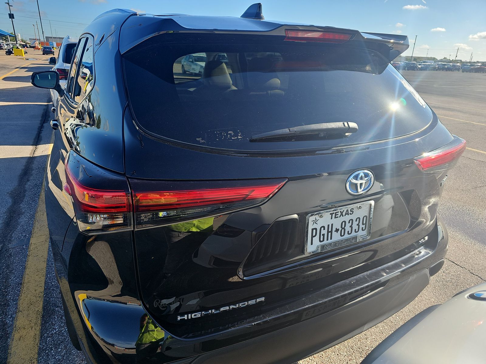 2021 Toyota Highlander Hybrid XLE AWD
