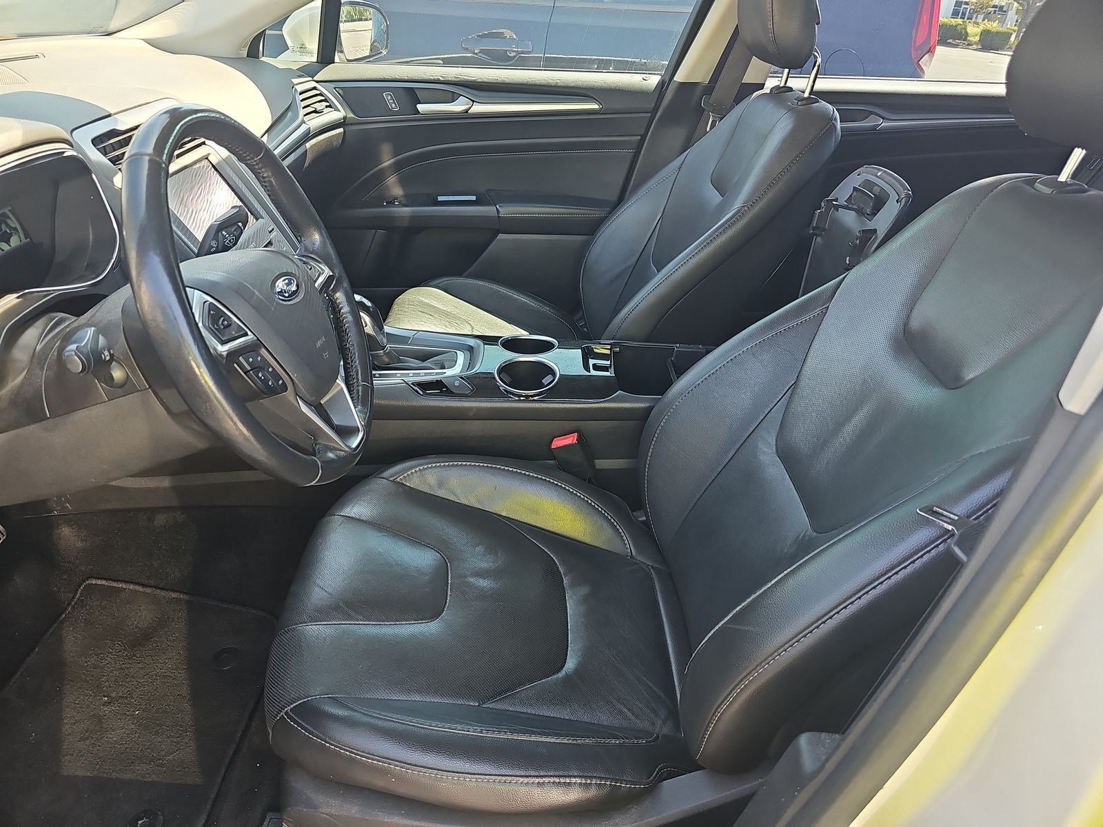 2014 Ford Fusion Hybrid Titanium FWD