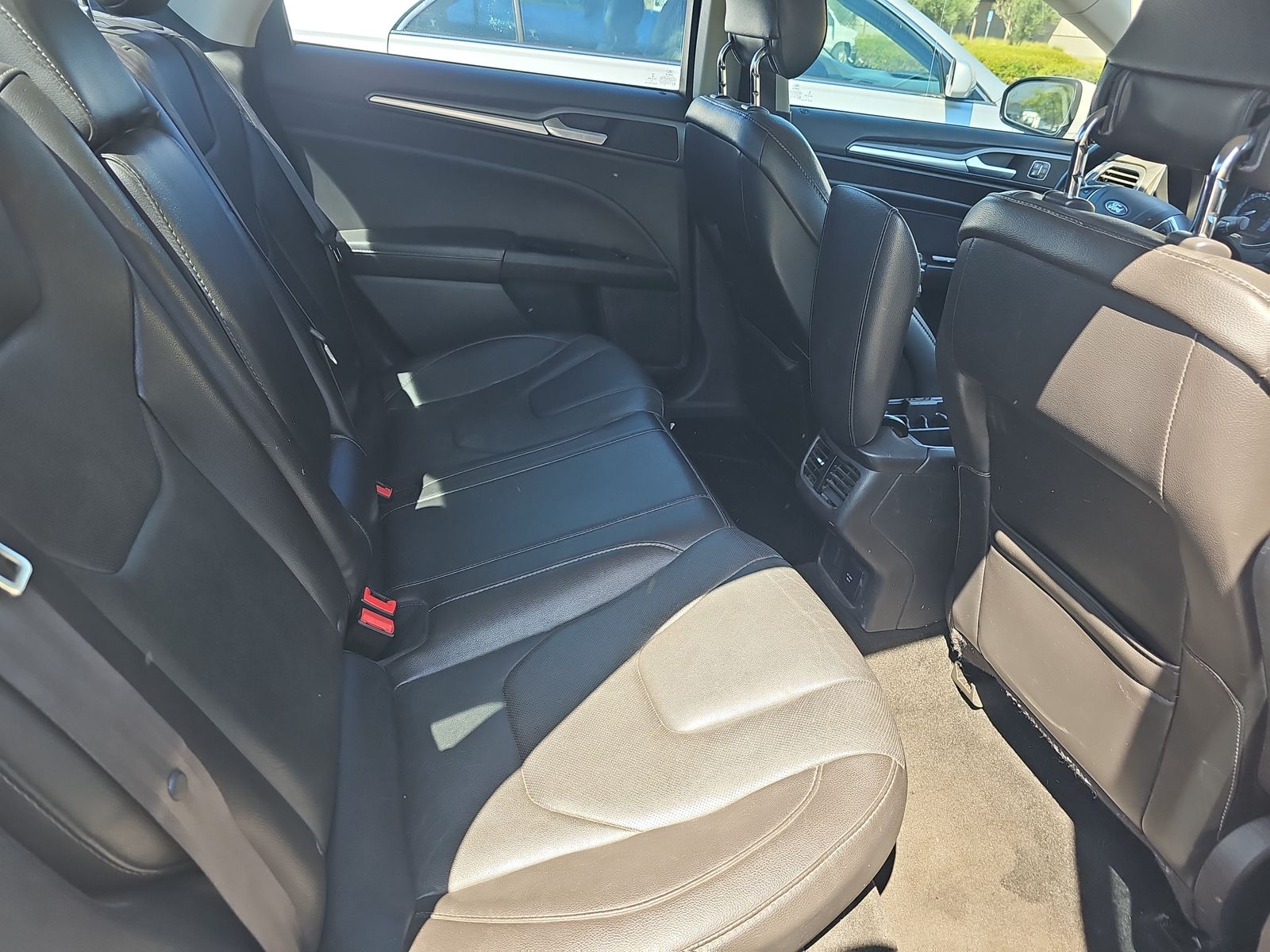 2014 Ford Fusion Hybrid Titanium FWD