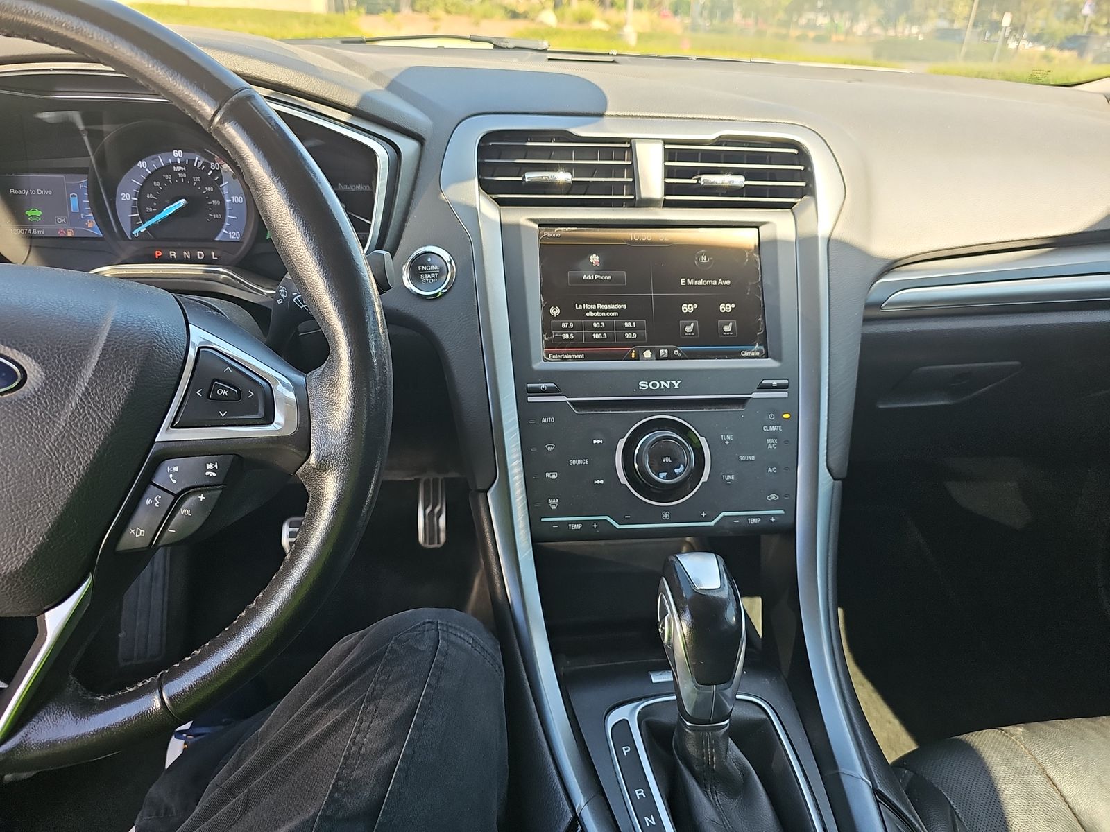 2014 Ford Fusion Hybrid Titanium FWD