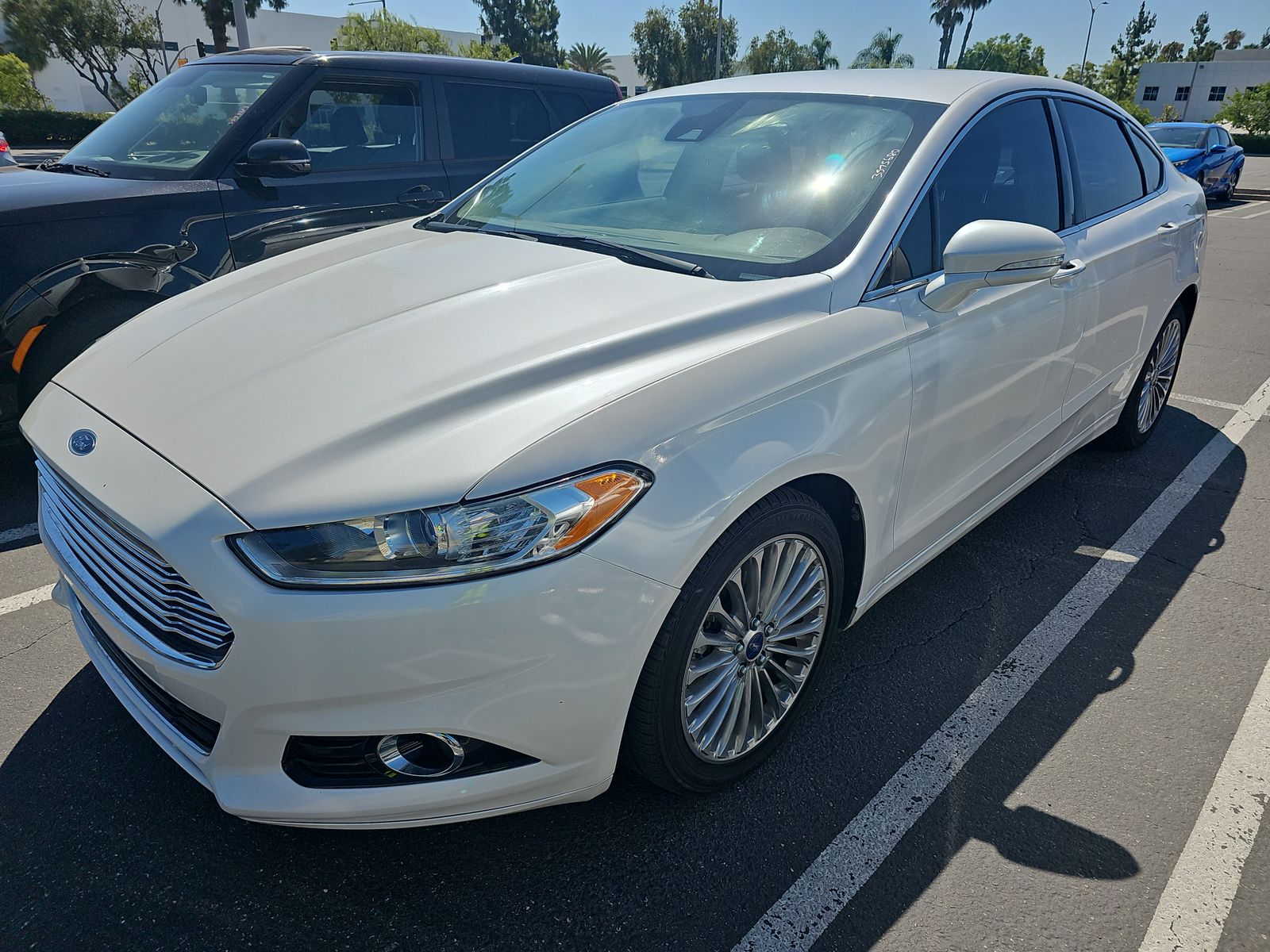 2014 Ford Fusion Hybrid Titanium FWD
