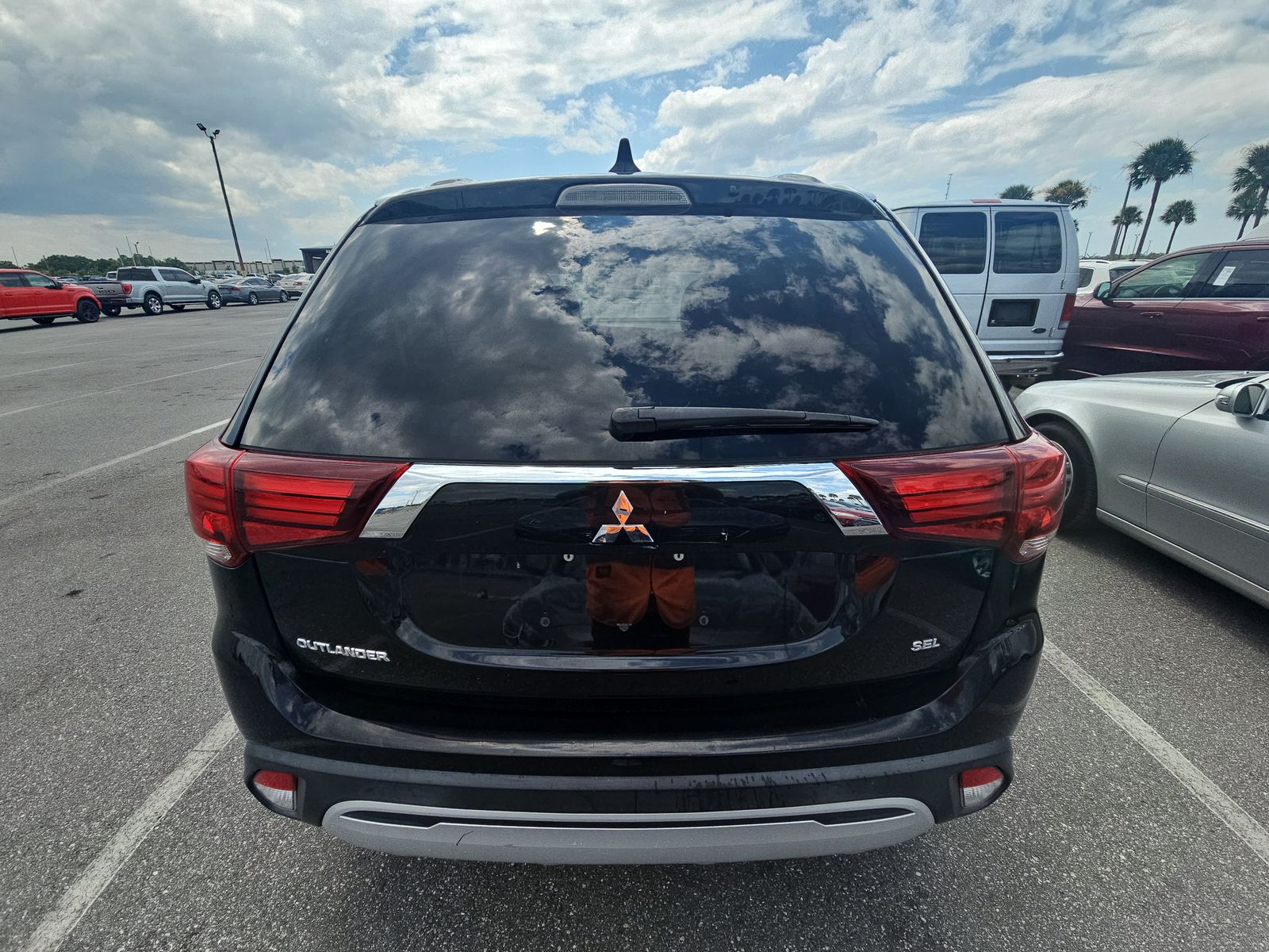 2020 Mitsubishi Outlander SEL FWD