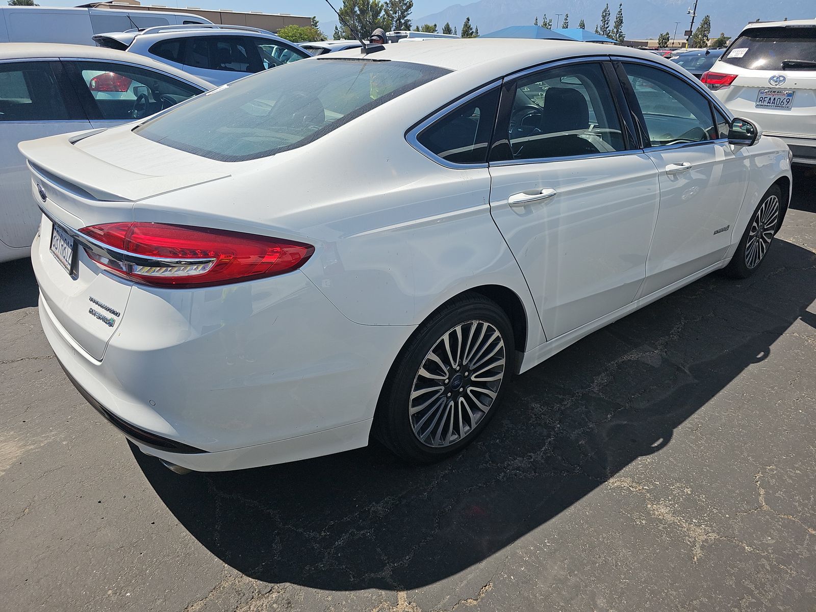 2018 Ford Fusion Hybrid Titanium FWD