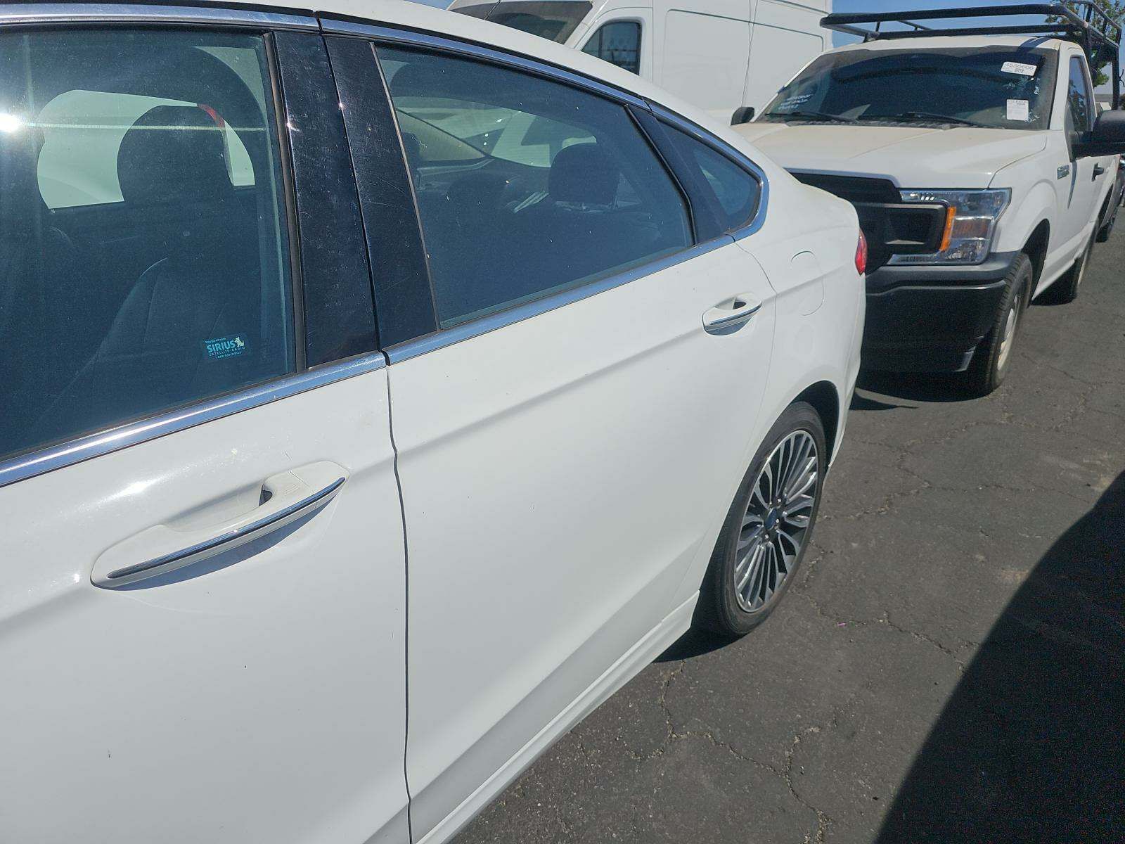 2018 Ford Fusion Hybrid Titanium FWD