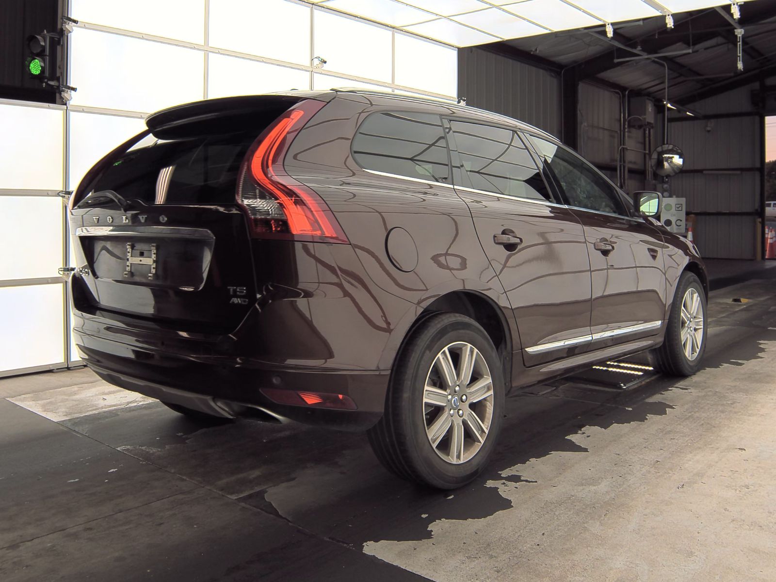 2017 Volvo XC60 T5 Inscription AWD