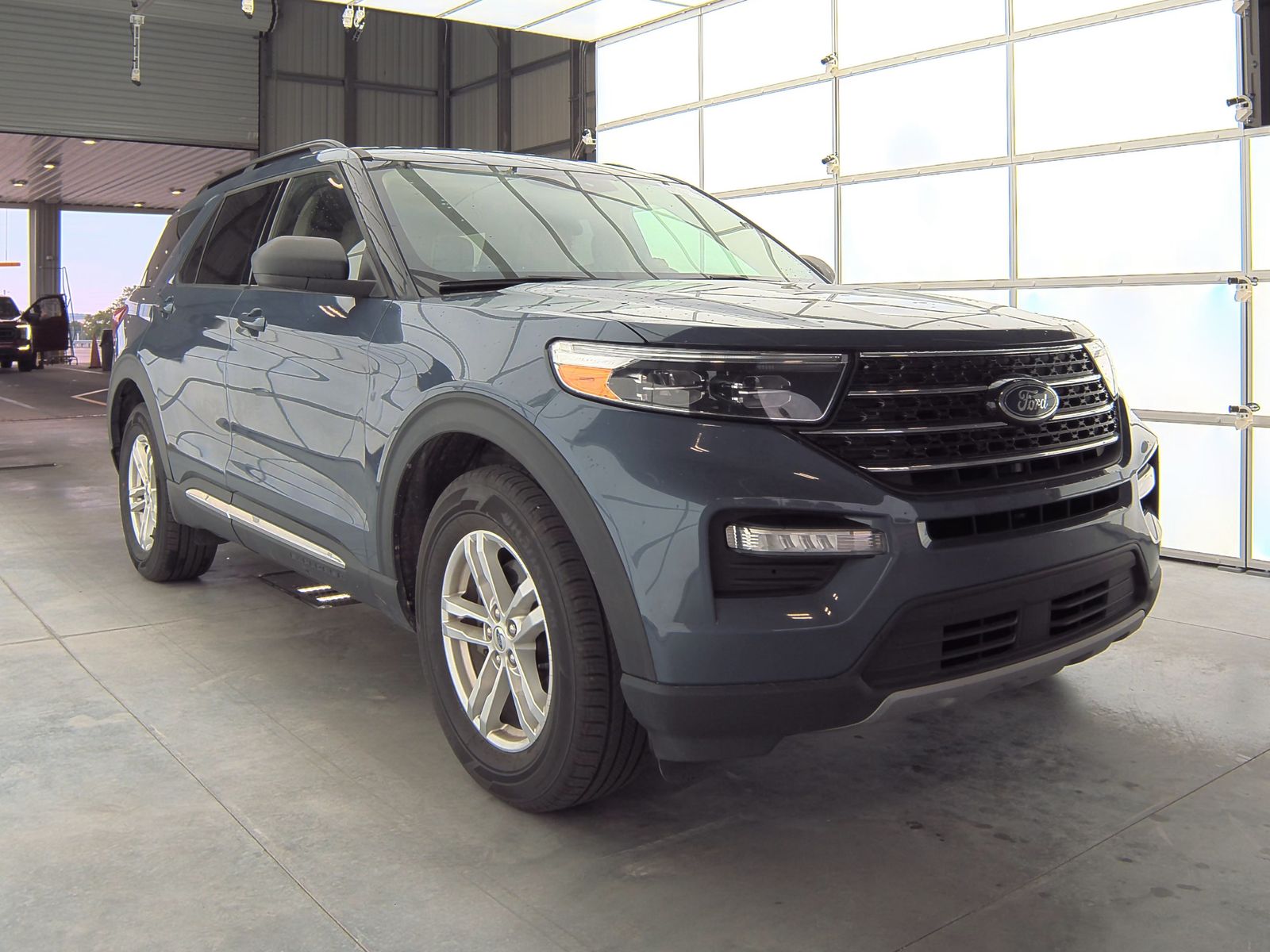 2021 Ford Explorer XLT AWD