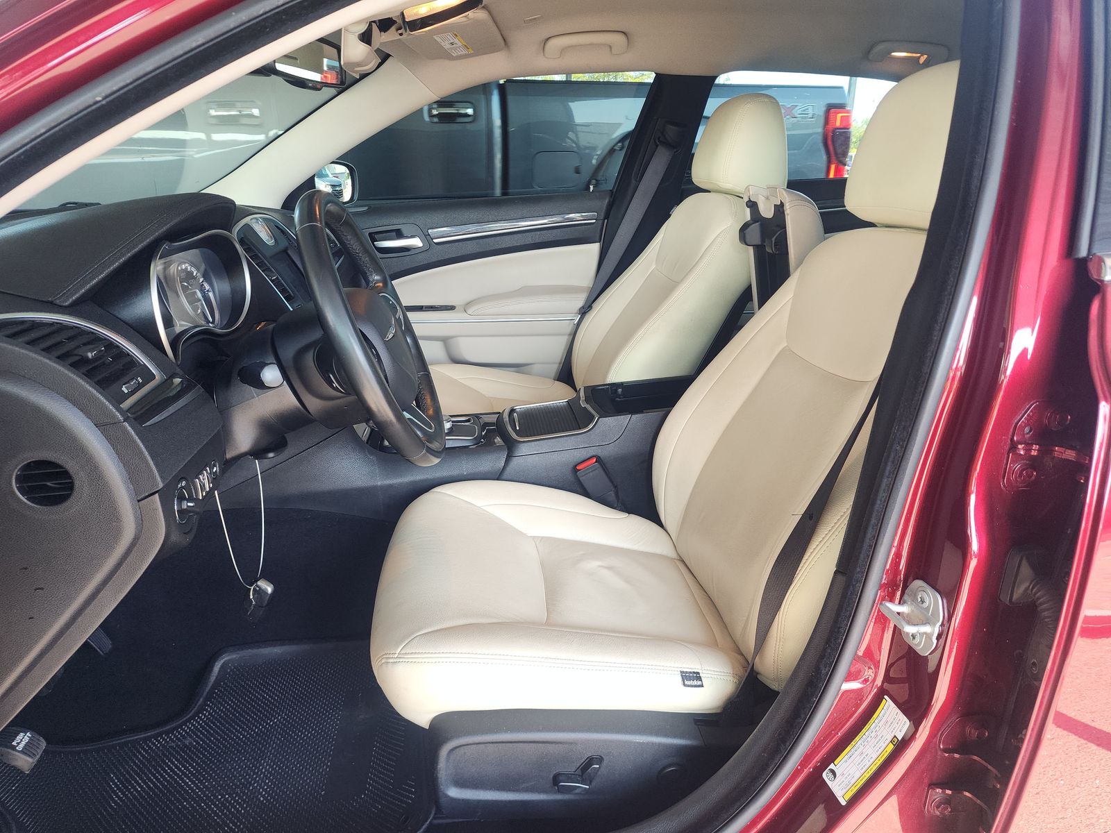 2019 Chrysler 300 Touring RWD