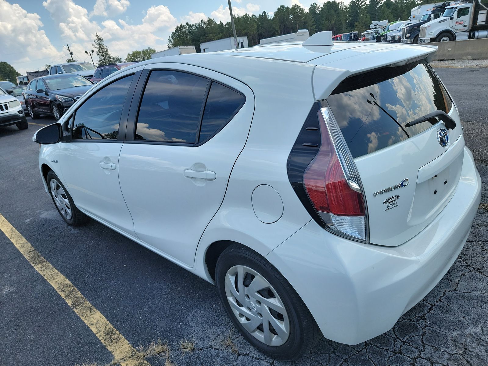 2015 Toyota Prius c Two FWD