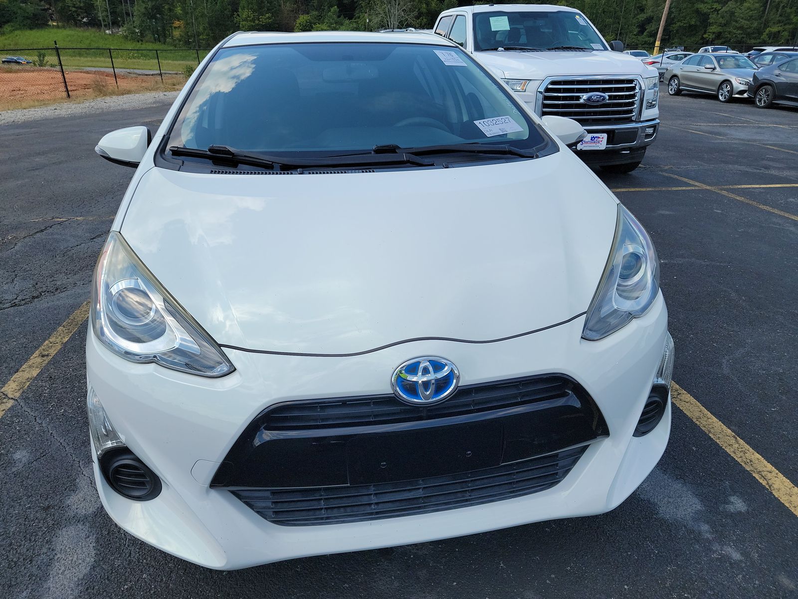 2015 Toyota Prius c Two FWD