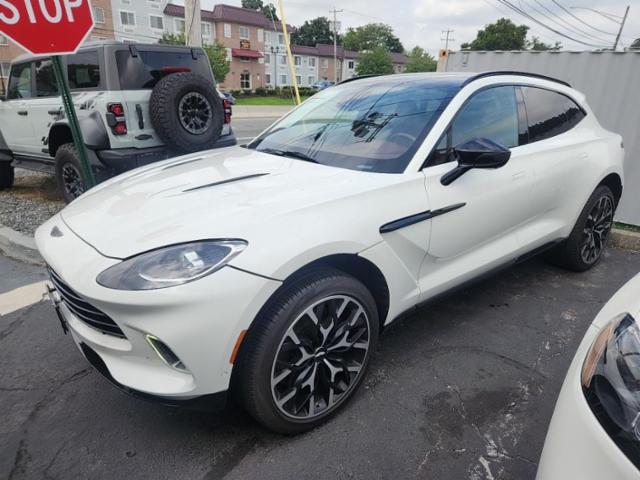 2021 Aston Martin DBX