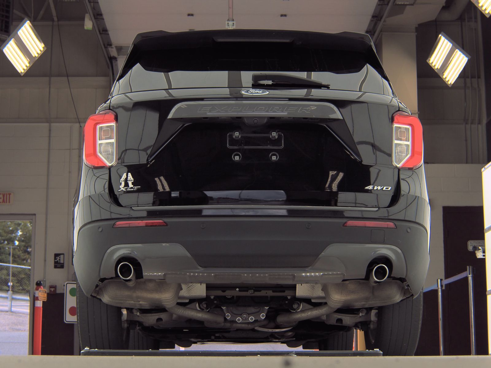 2021 Ford Explorer XLT AWD