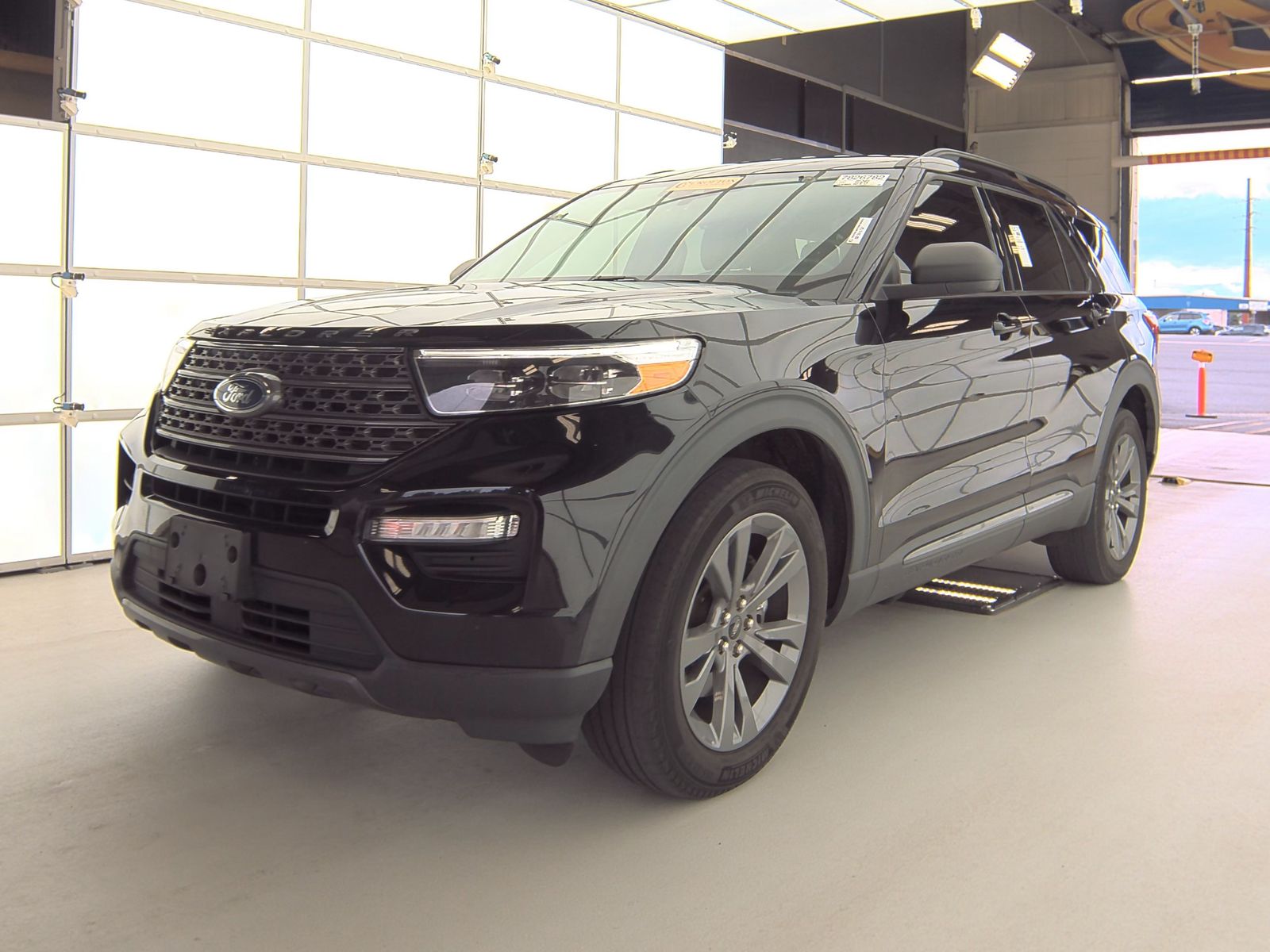 2021 Ford Explorer XLT AWD
