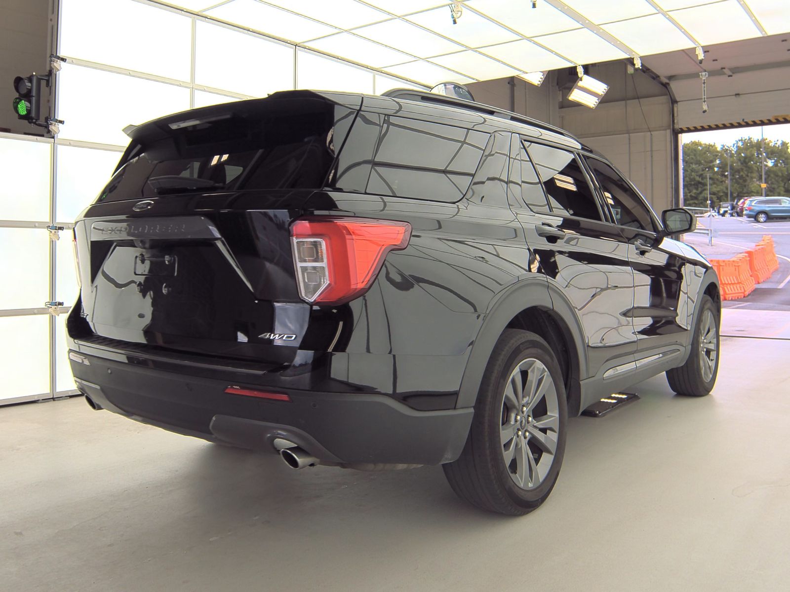 2021 Ford Explorer XLT AWD