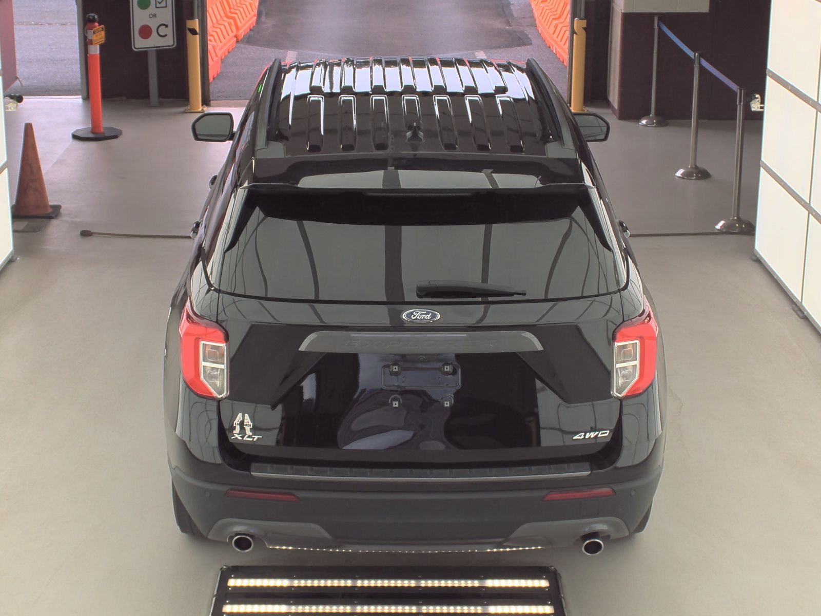 2021 Ford Explorer XLT AWD