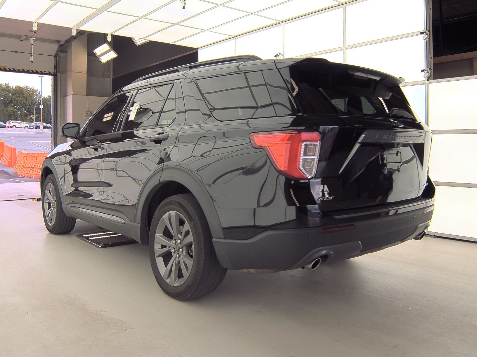 2021 Ford Explorer XLT AWD