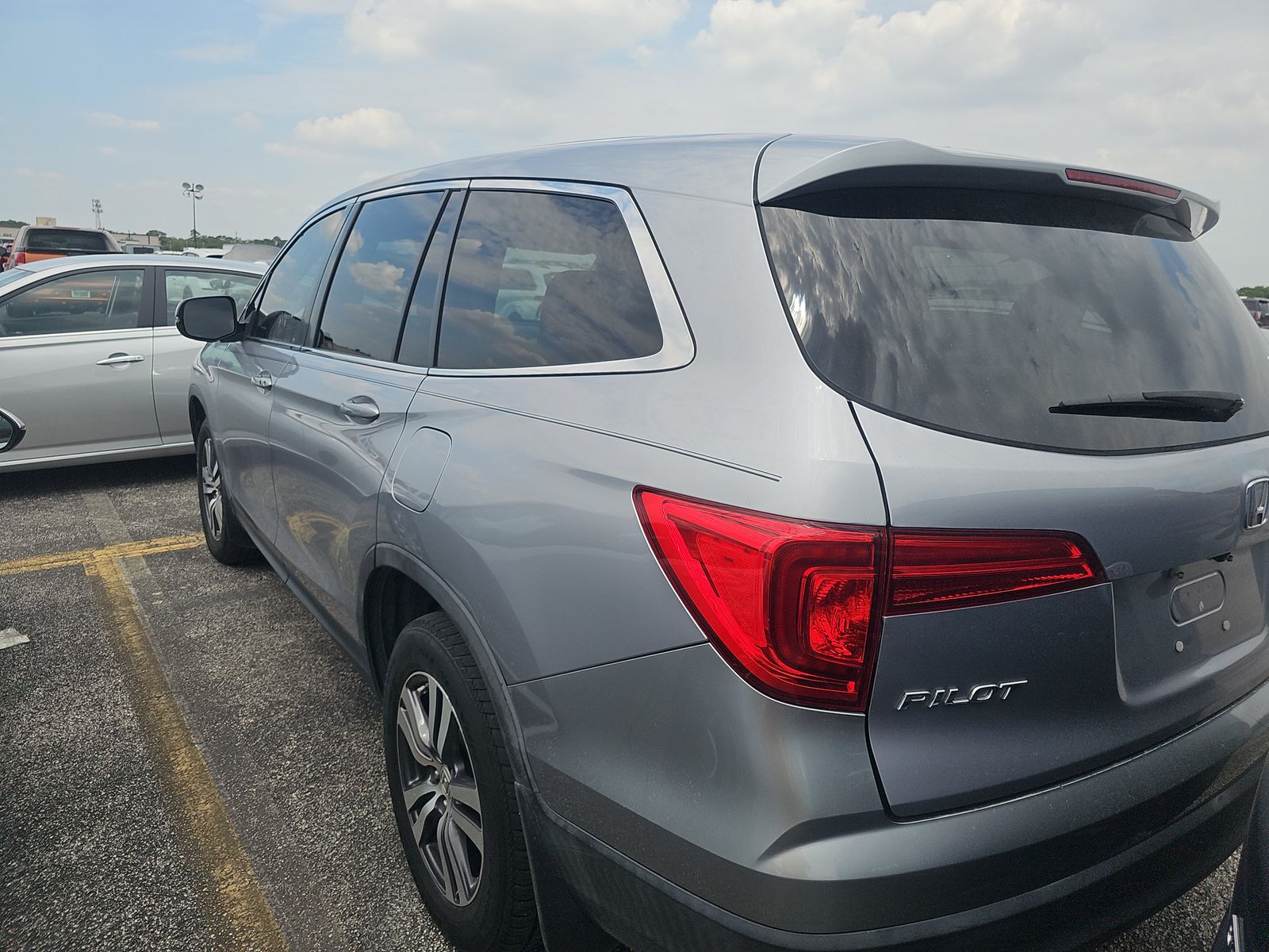 2018 Honda Pilot EX FWD