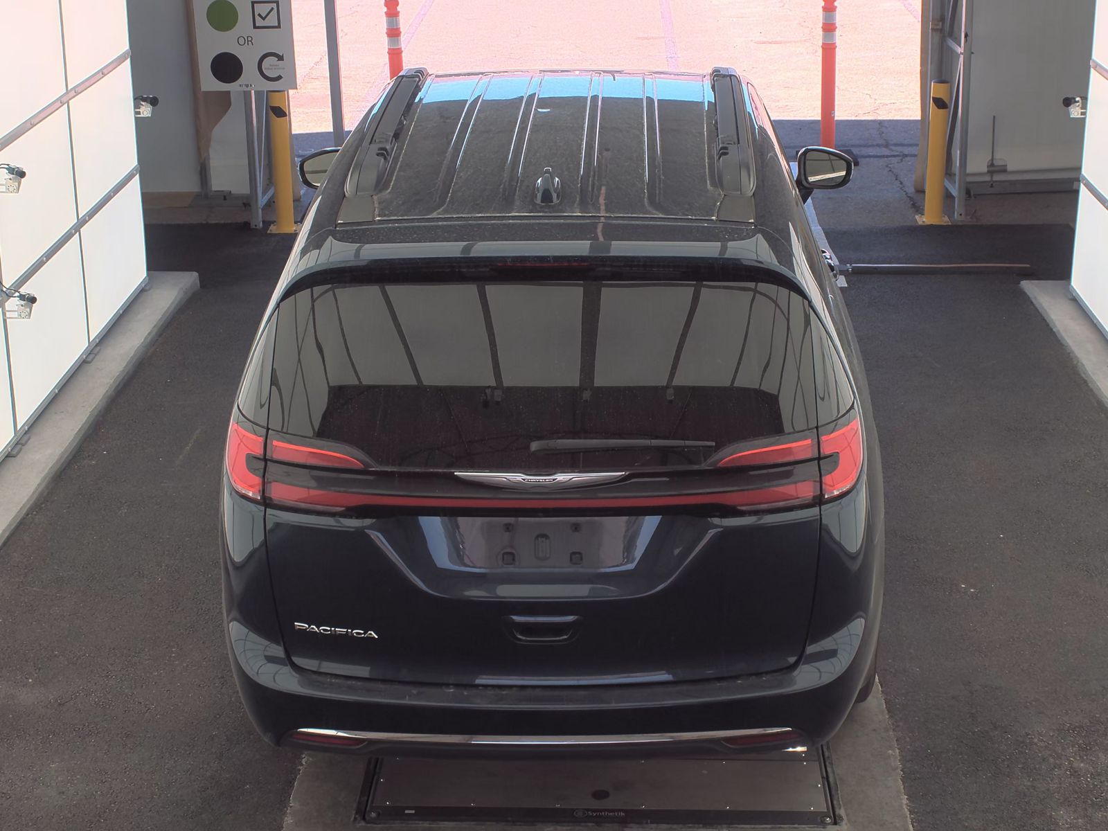 2022 Chrysler Pacifica Touring L FWD