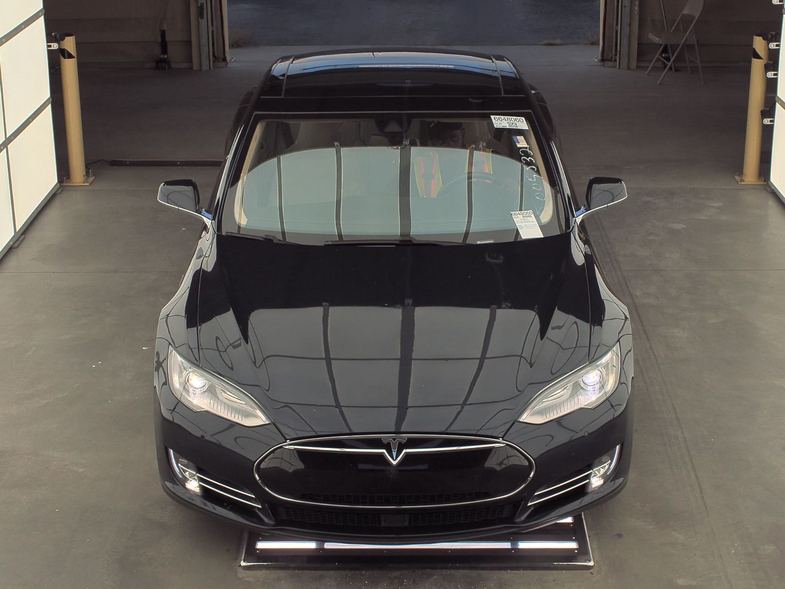 2015 Tesla Model S 85D AWD