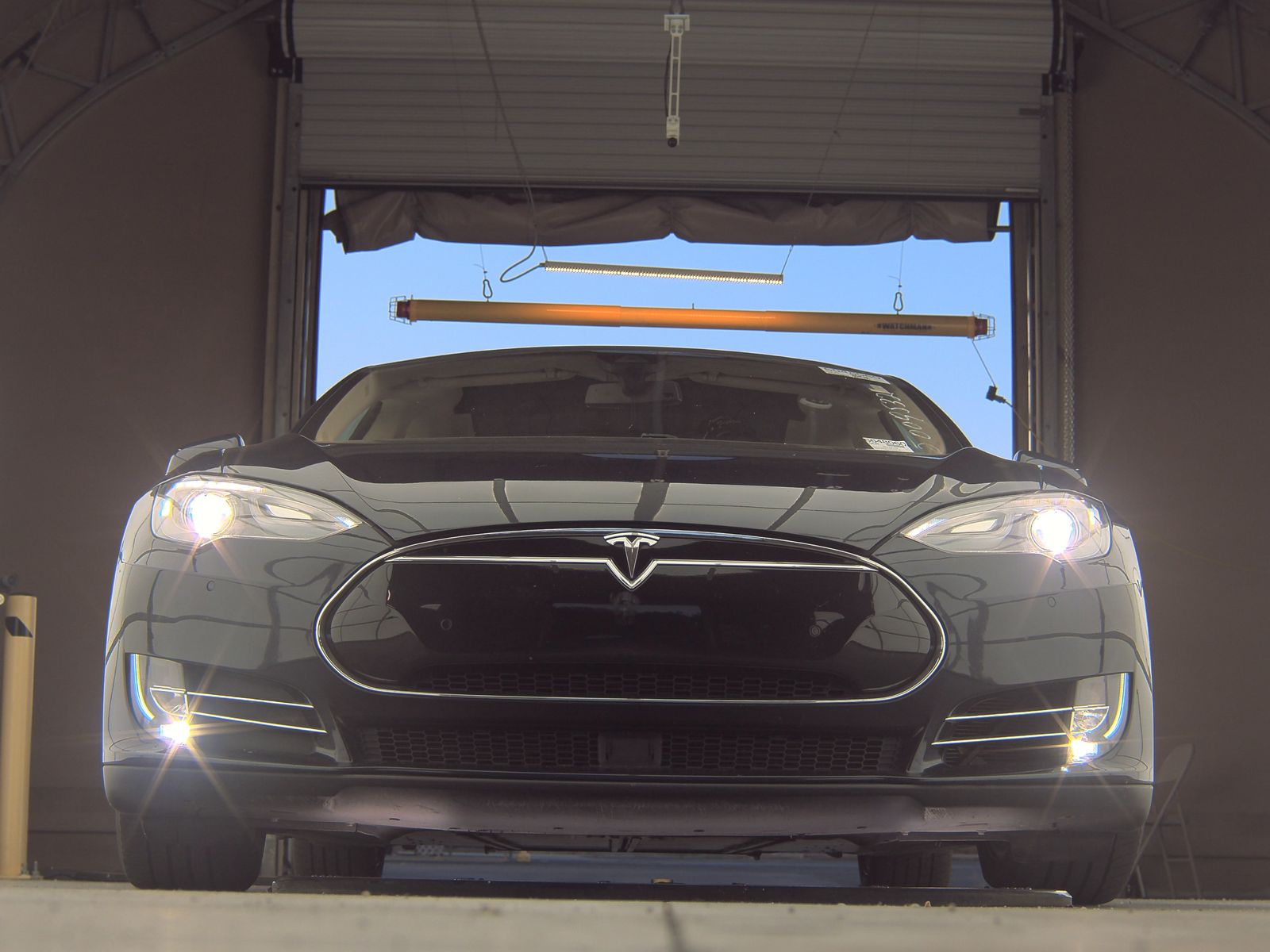 2015 Tesla Model S 85D AWD