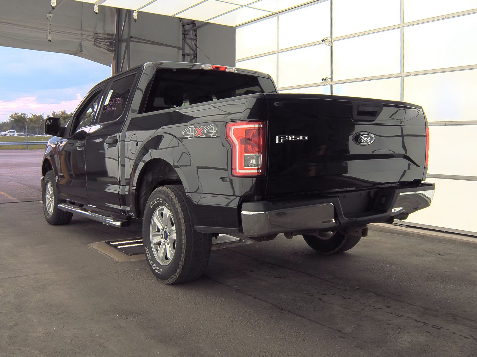 2015 Ford F-150 XLT AWD