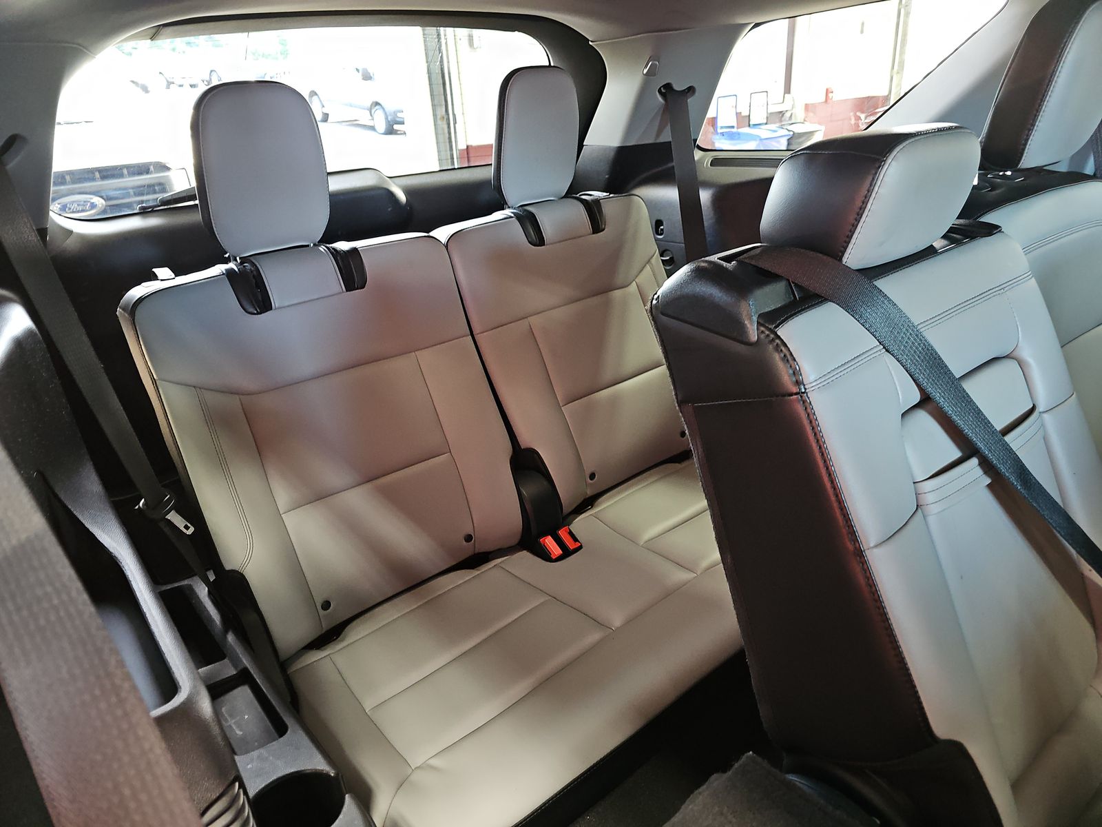 2021 Ford Explorer XLT AWD