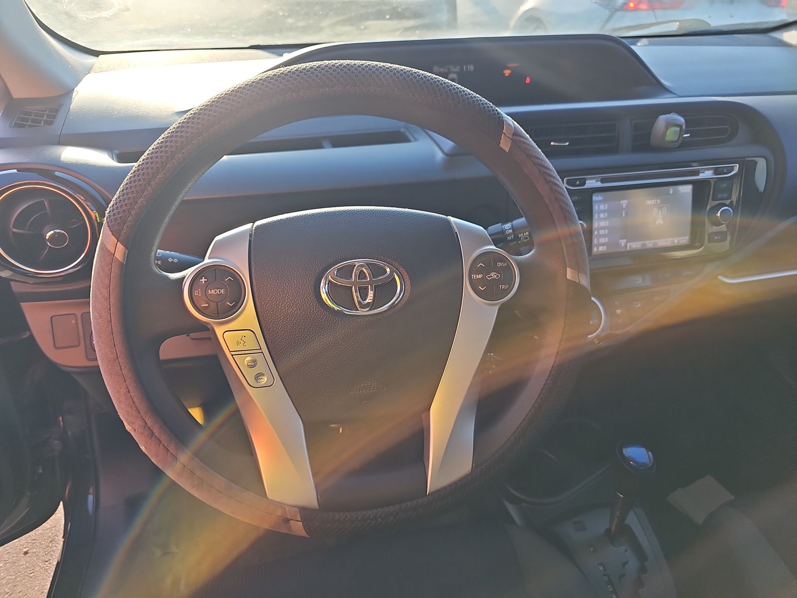 2016 Toyota Prius c Two FWD