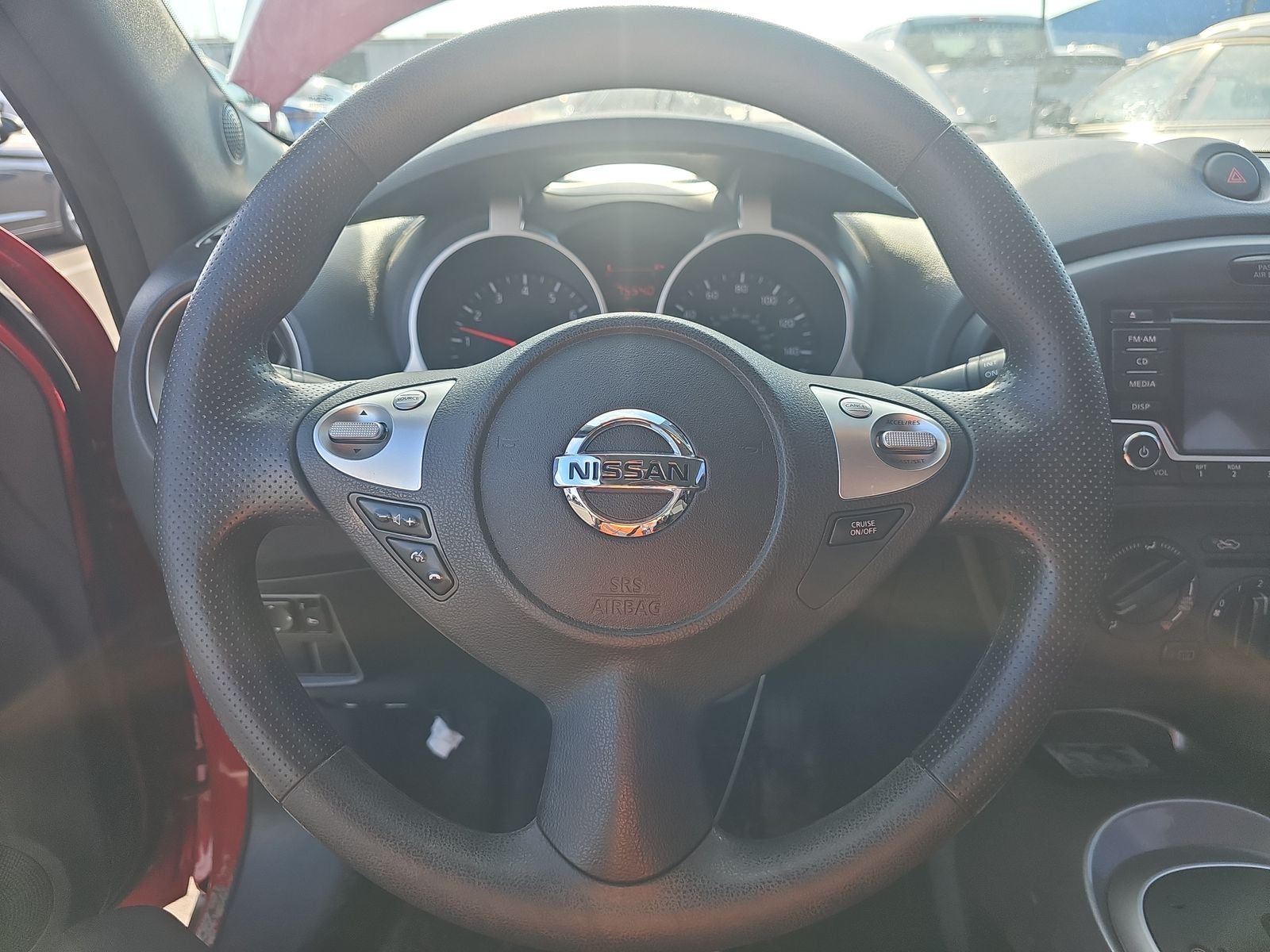 2016 Nissan JUKE S FWD