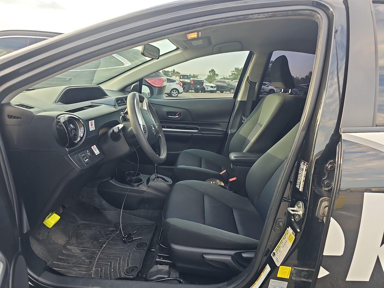 2016 Toyota Prius c Two FWD