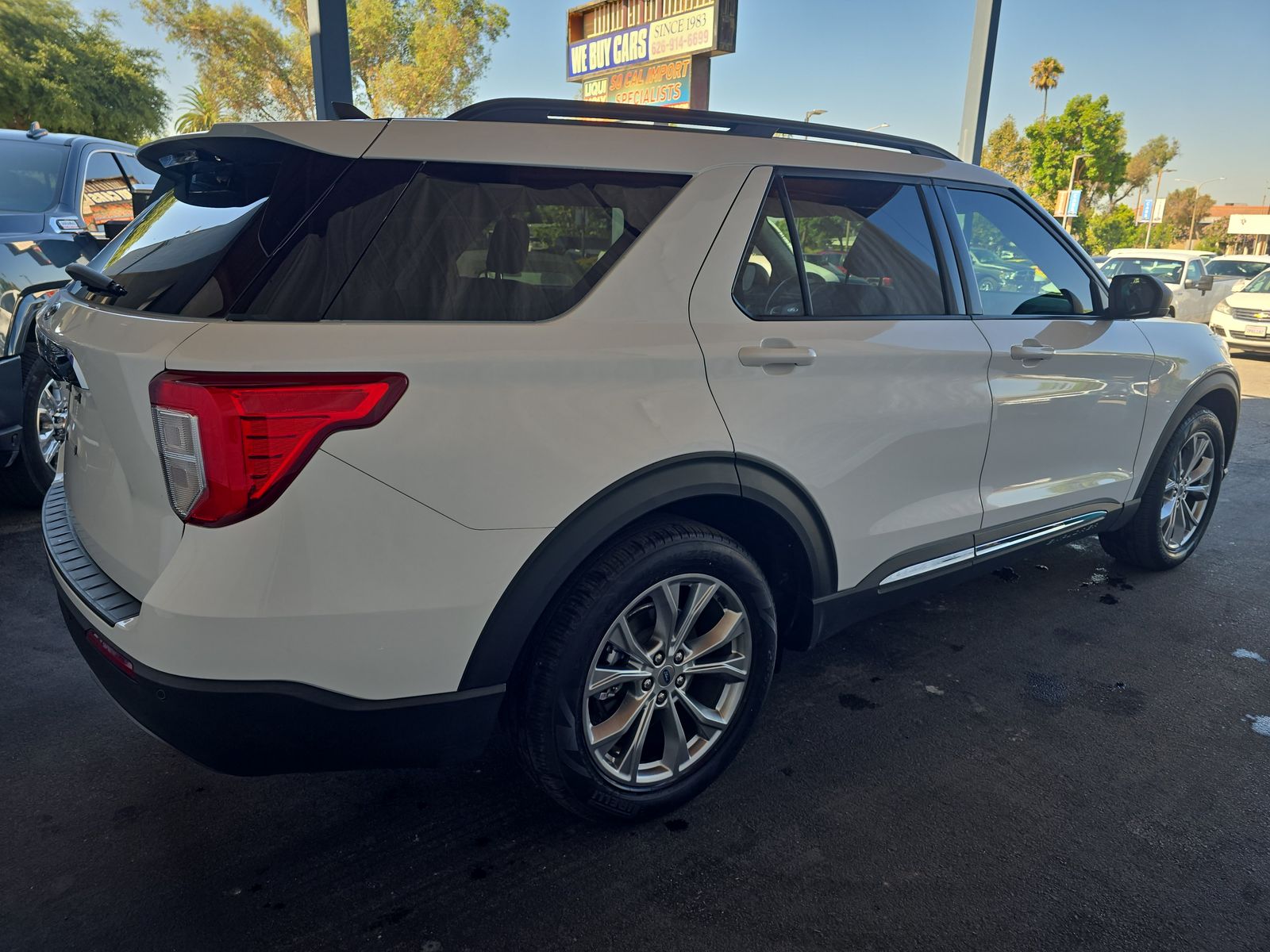 2021 Ford Explorer XLT RWD