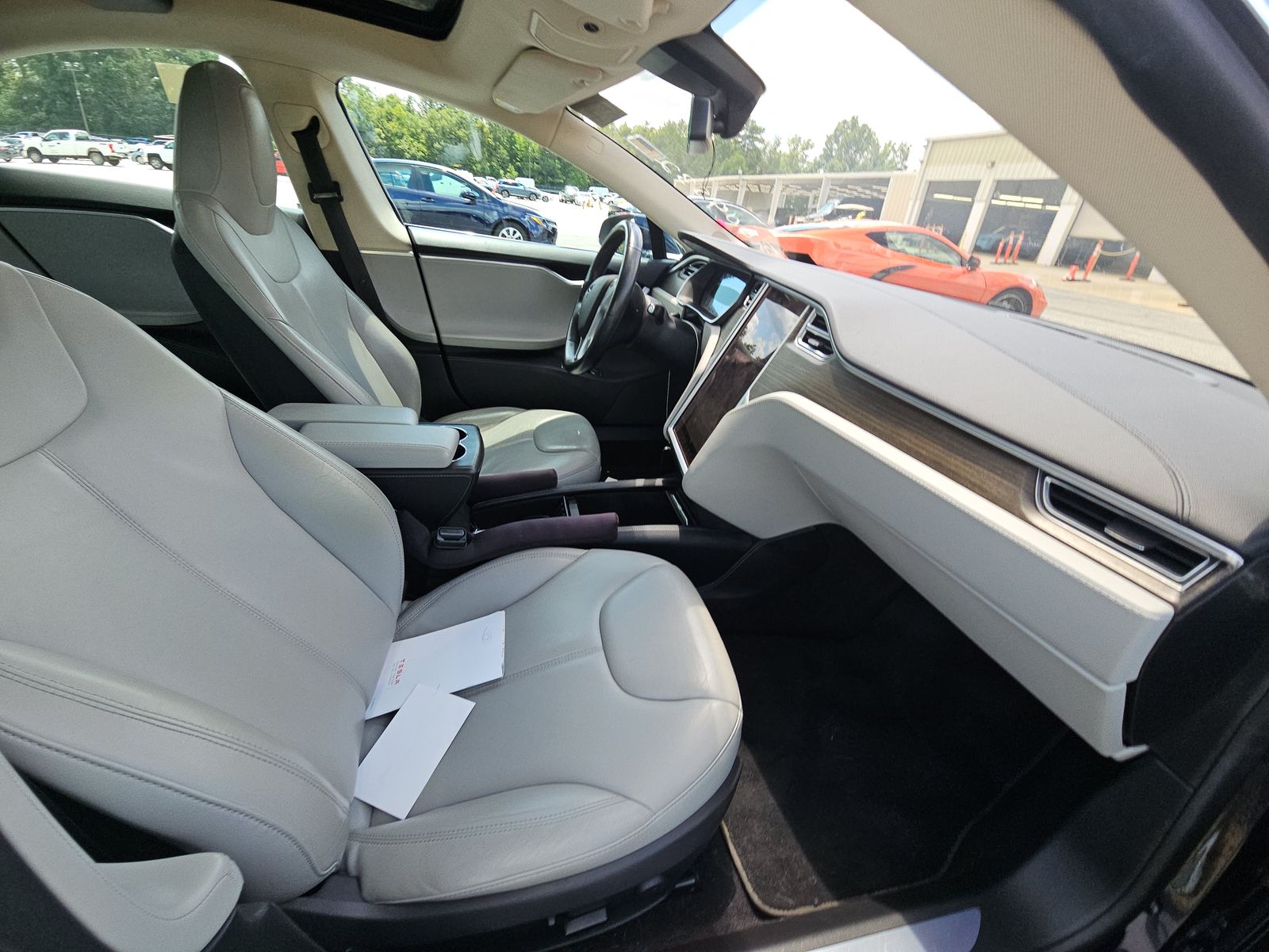 2015 Tesla Model S 85D AWD