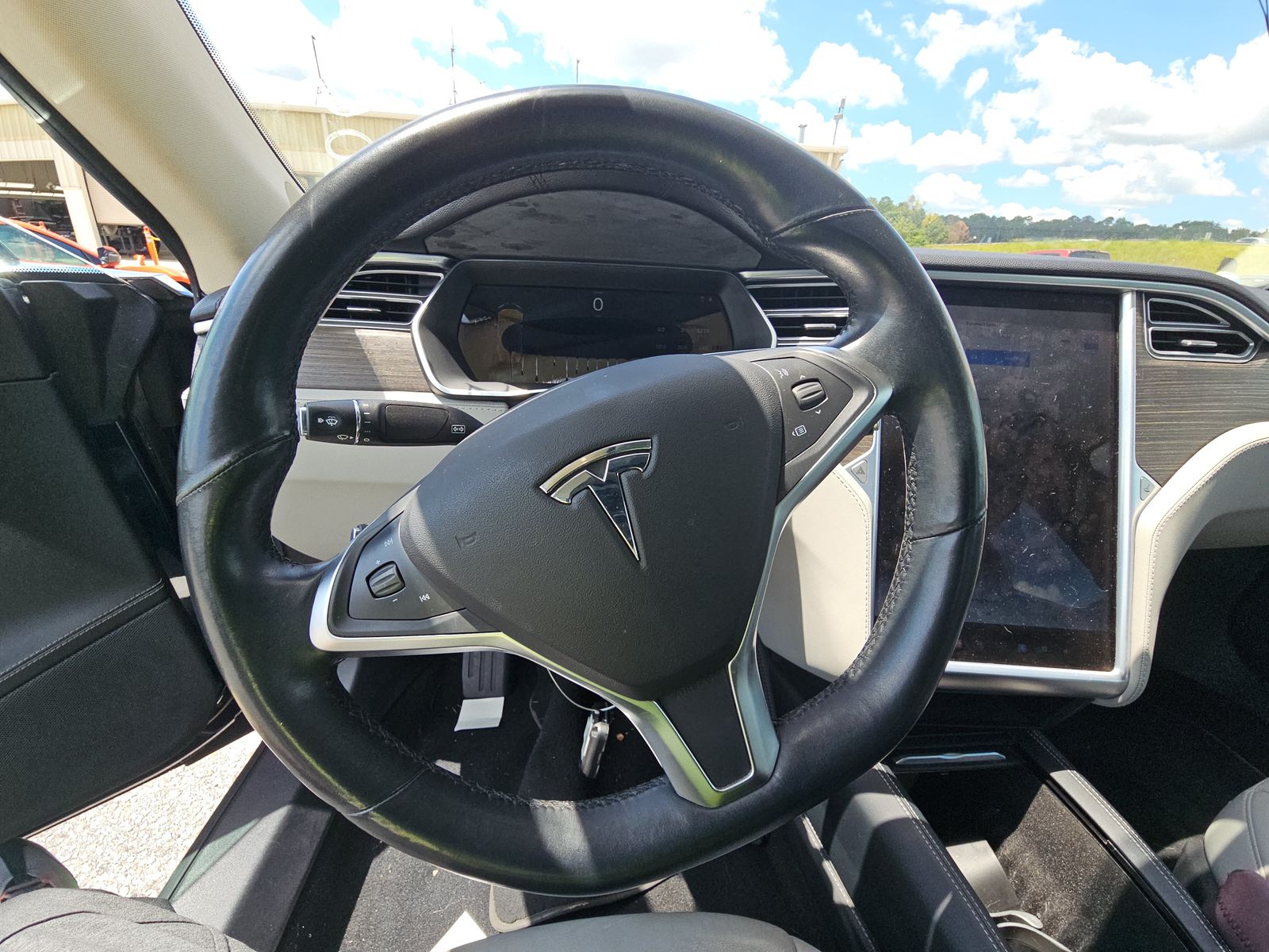 2015 Tesla Model S 85D AWD