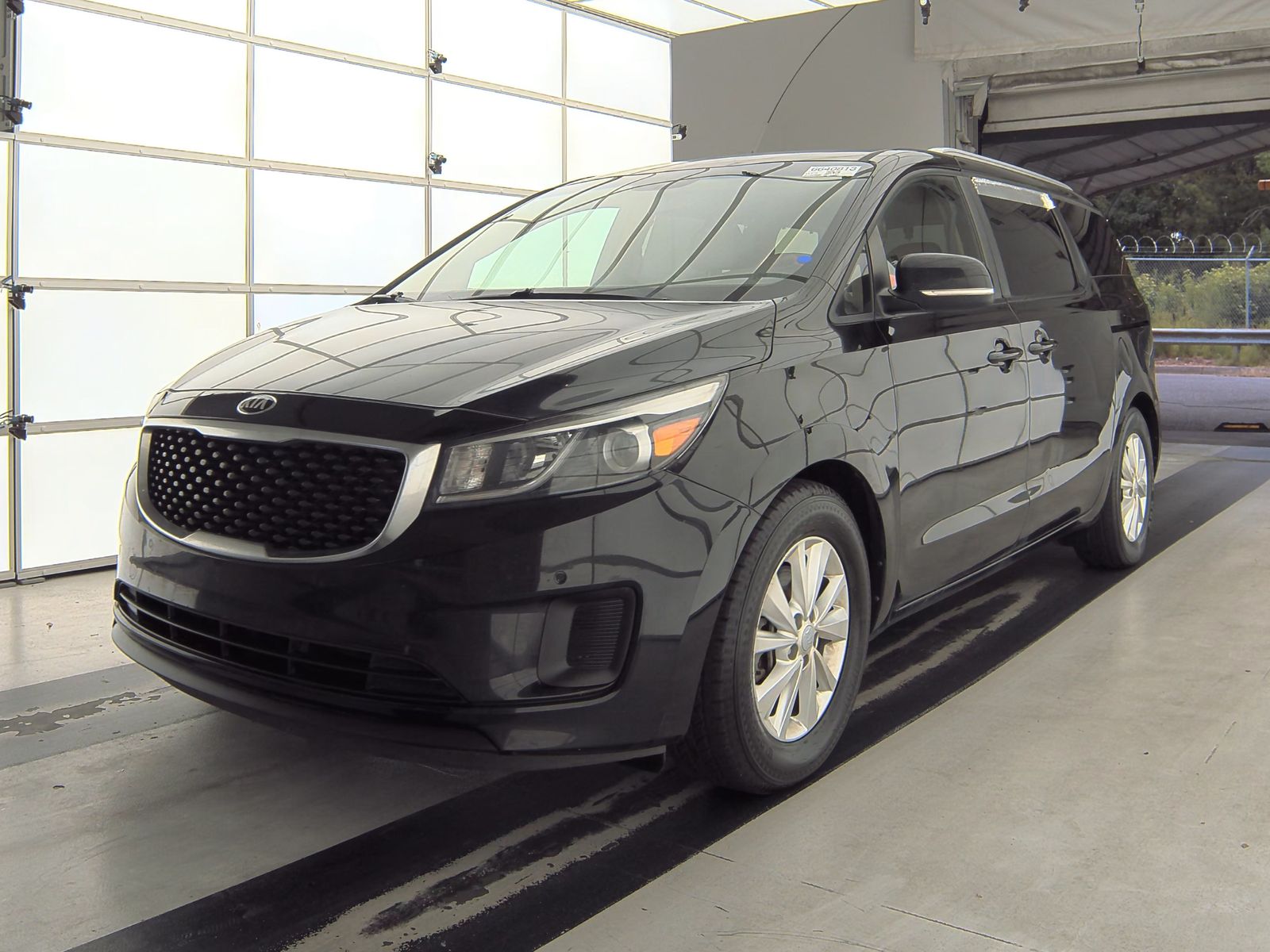 2018 Kia Sedona LX FWD