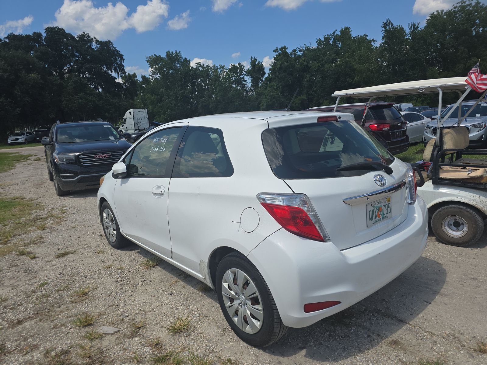 2014 Toyota Yaris L FWD