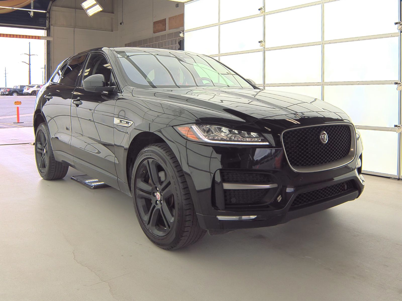 2018 Jaguar F-PACE R-Sport AWD