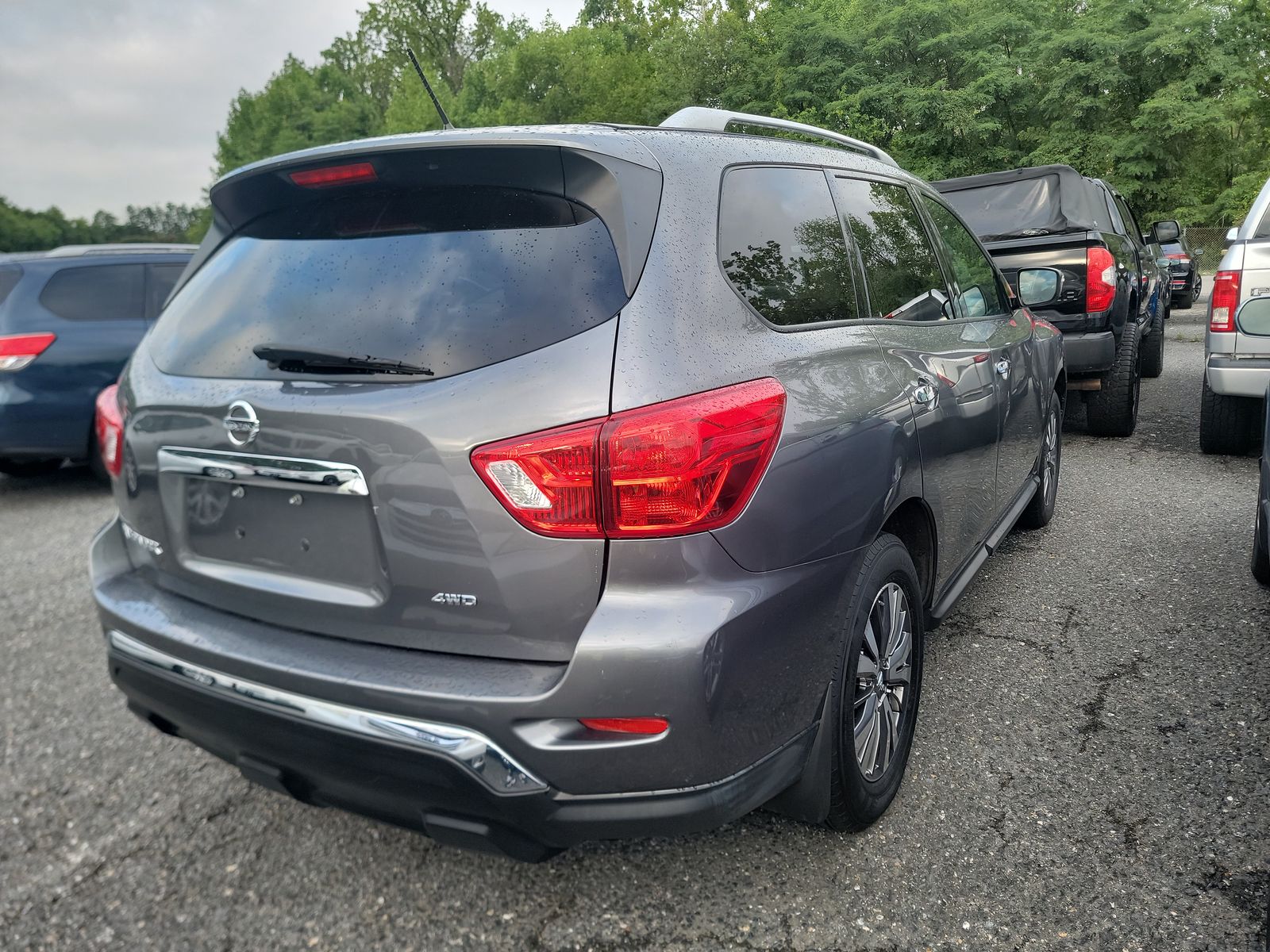 2018 Nissan Pathfinder S AWD