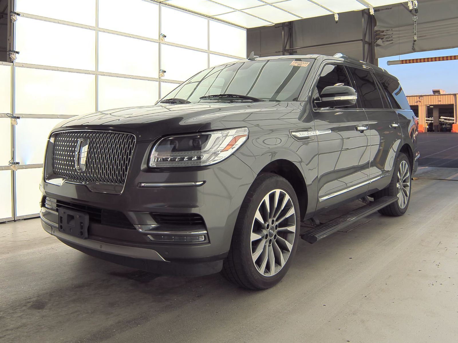 2018 Lincoln Navigator Select AWD