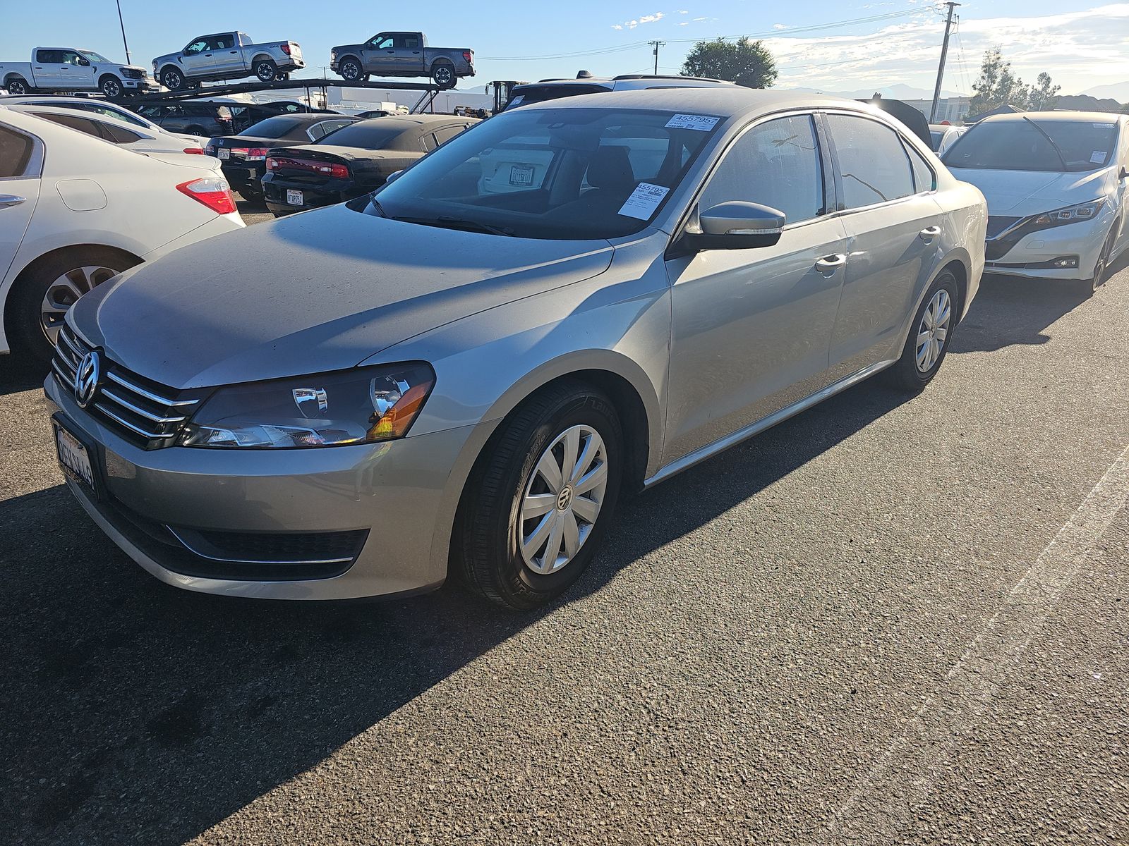 2013 Volkswagen Passat 2.5L S FWD