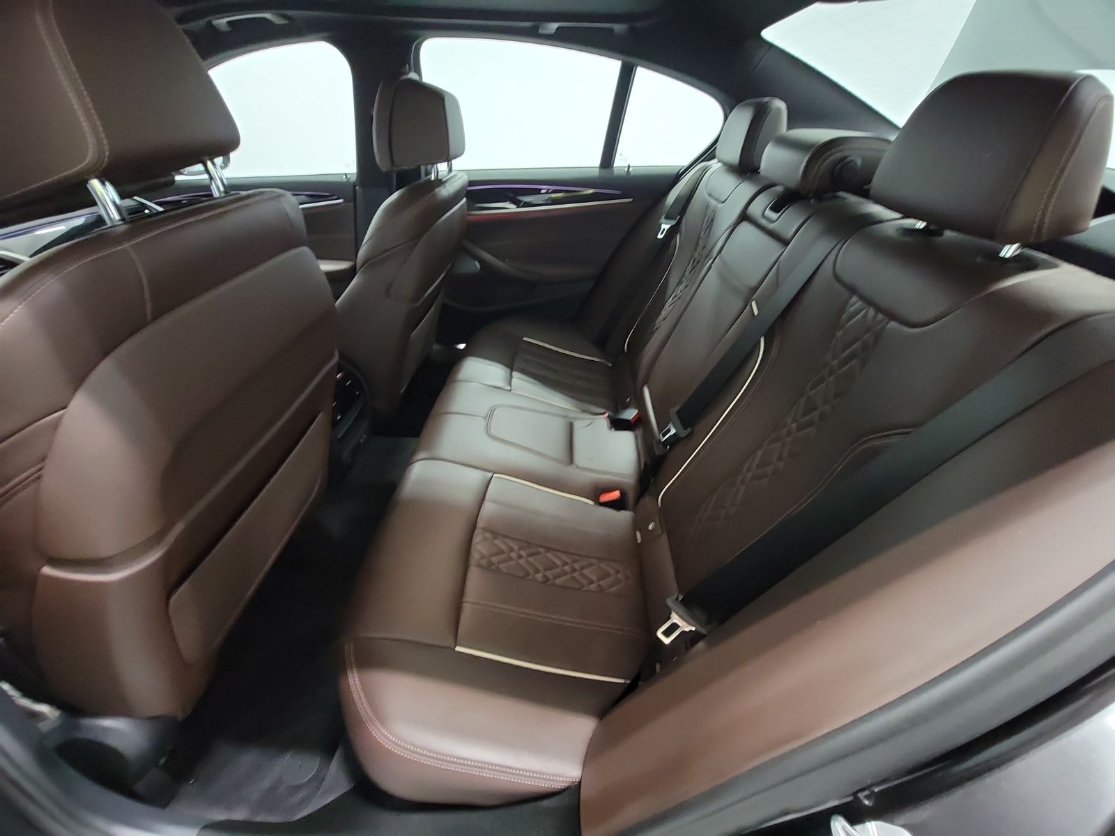 2021 BMW 5 Series M550i xDrive AWD