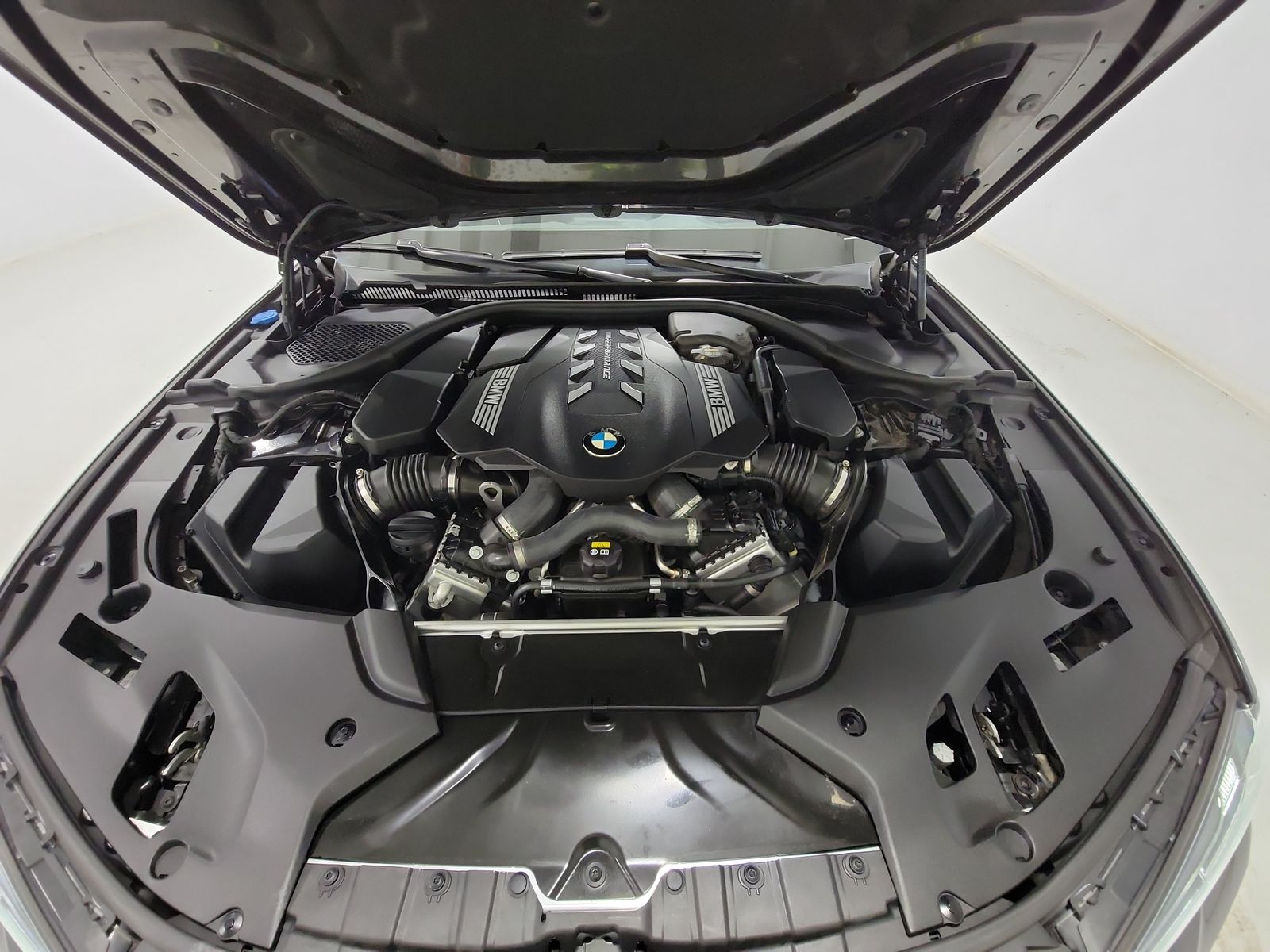 2021 BMW 5 Series M550i xDrive AWD