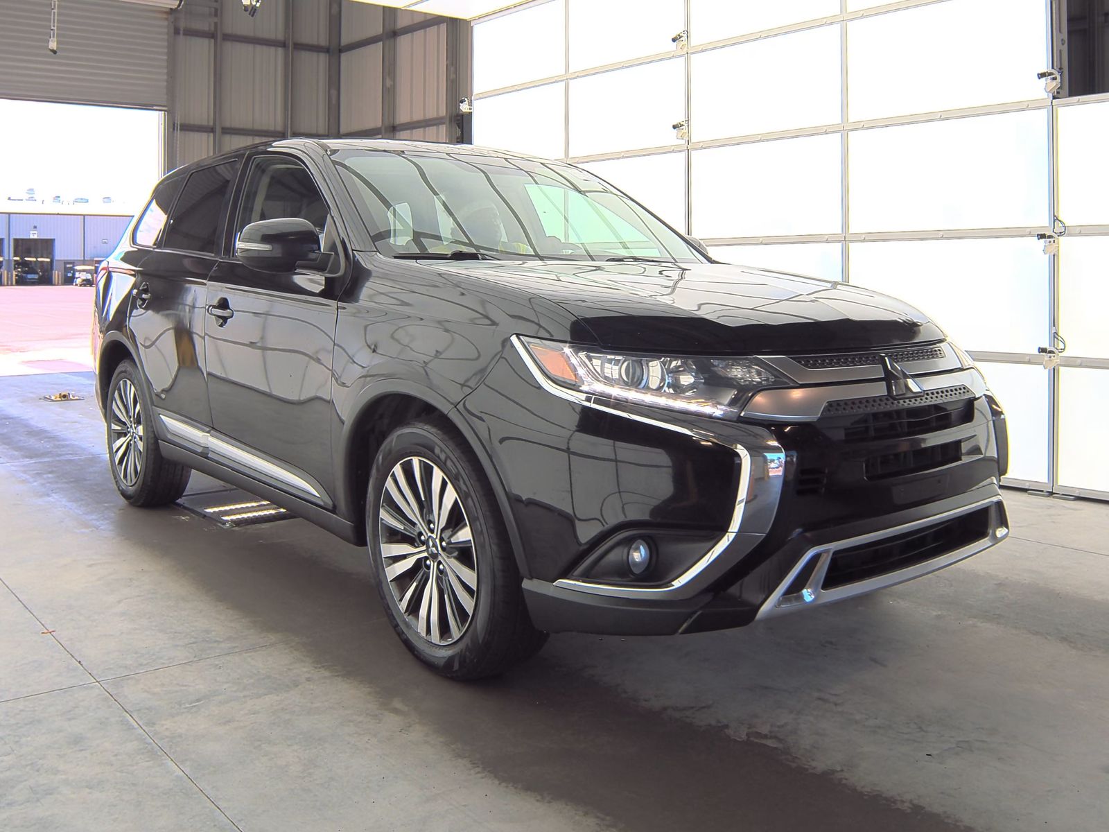 2019 Mitsubishi Outlander SE FWD