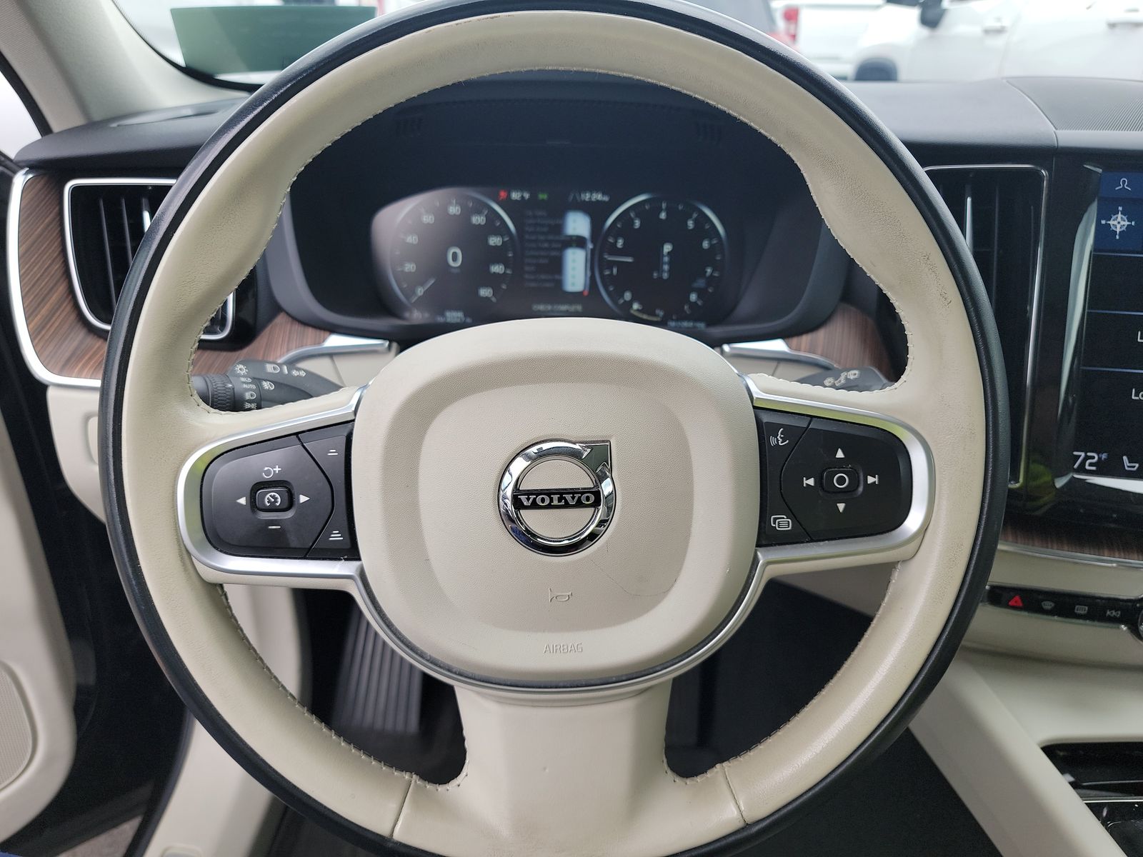 2021 Volvo XC60 T5 Momentum AWD