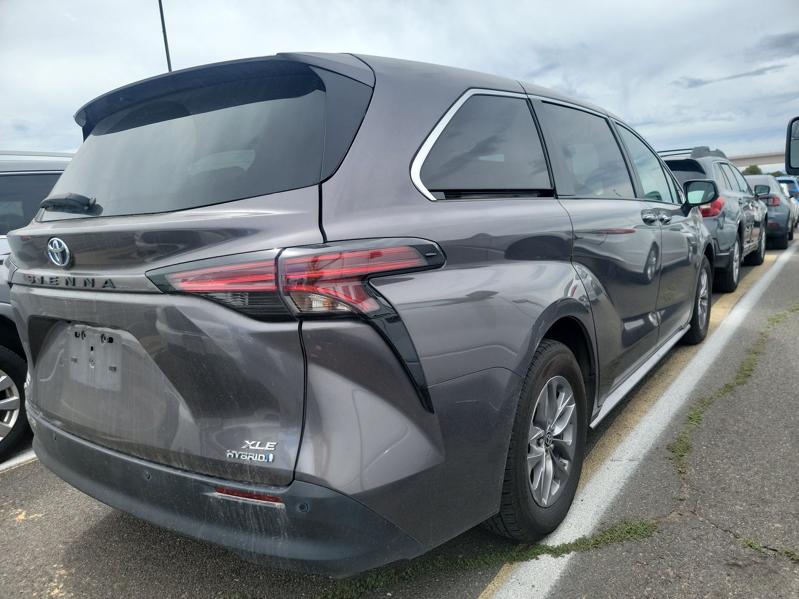 2022 Toyota Sienna XLE AWD