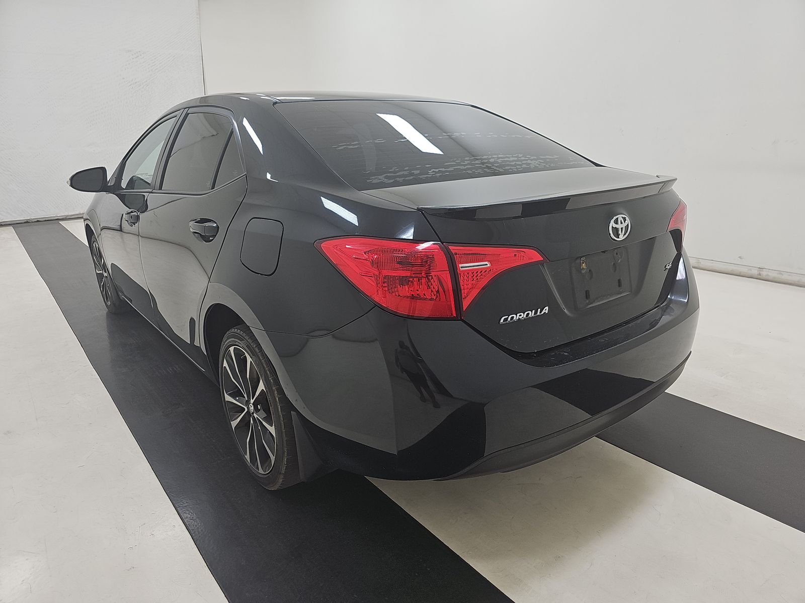 2018 Toyota Corolla SE FWD