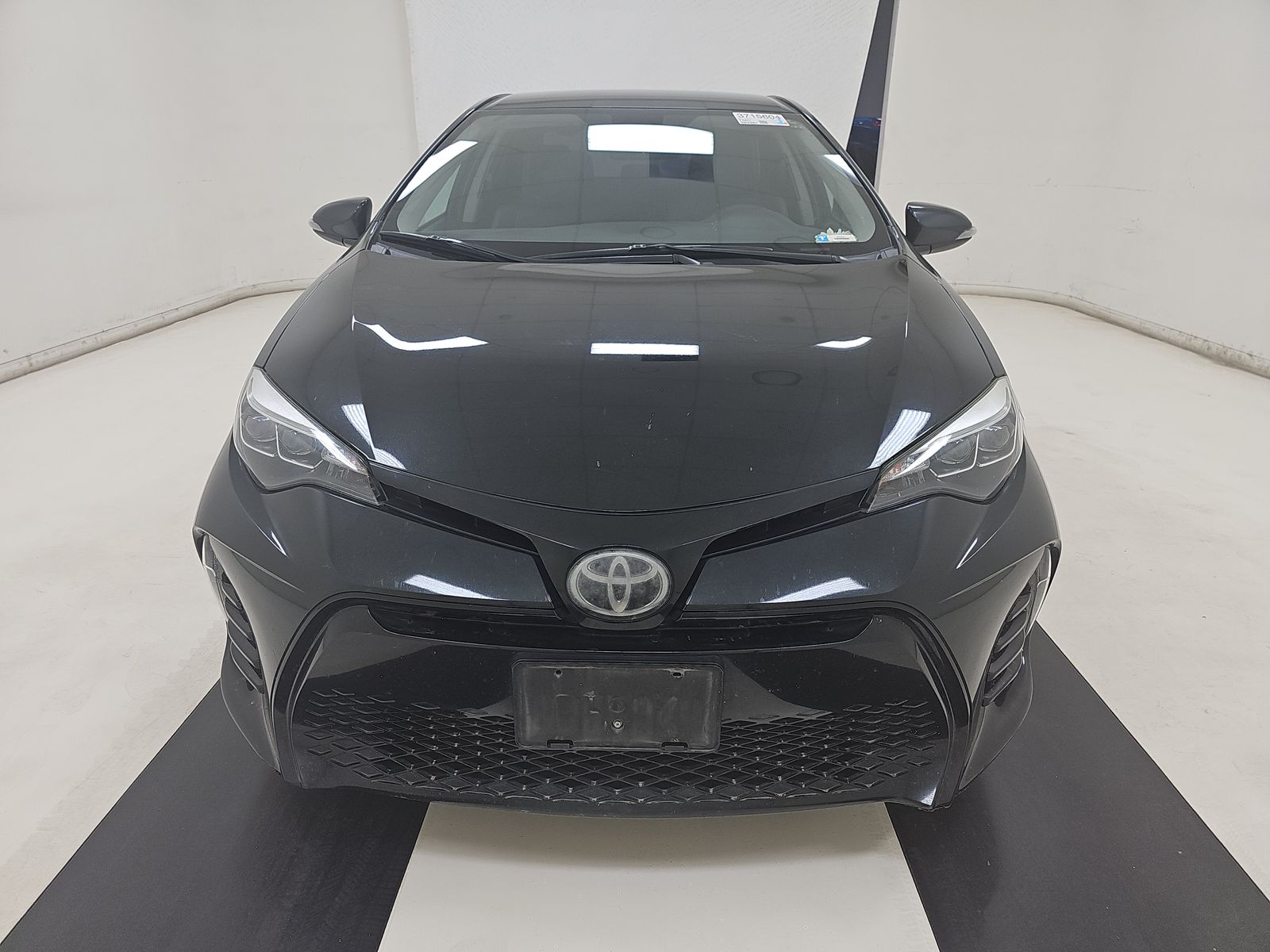 2018 Toyota Corolla SE FWD