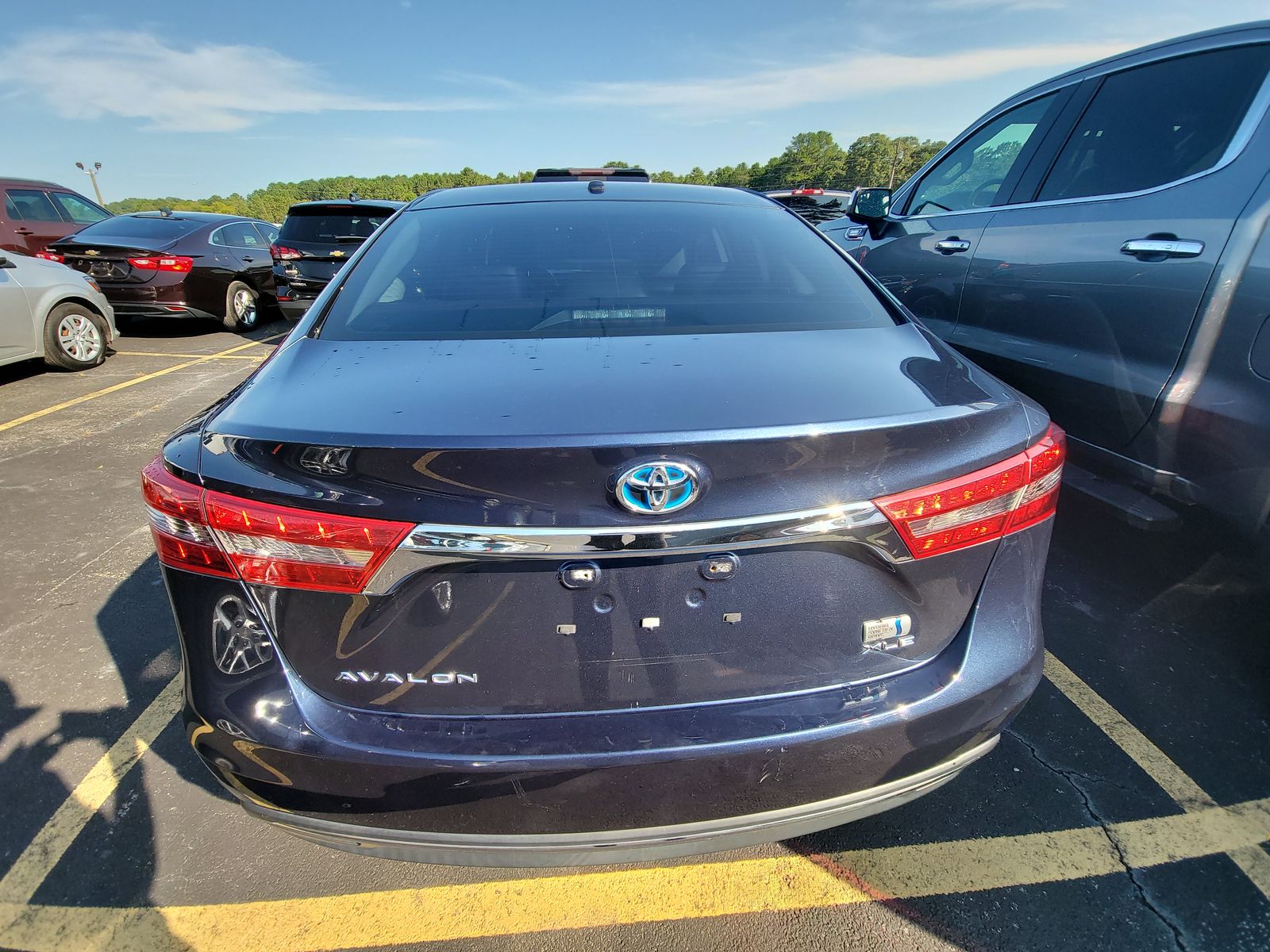 2018 Toyota Avalon Hybrid XLE Premium FWD