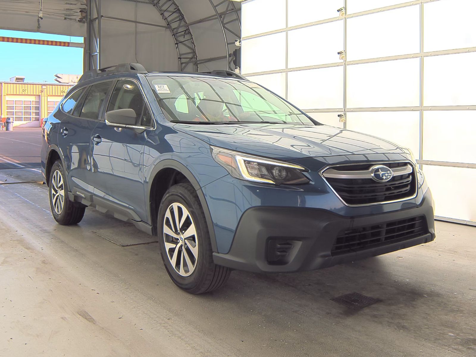 2021 Subaru Outback Base AWD