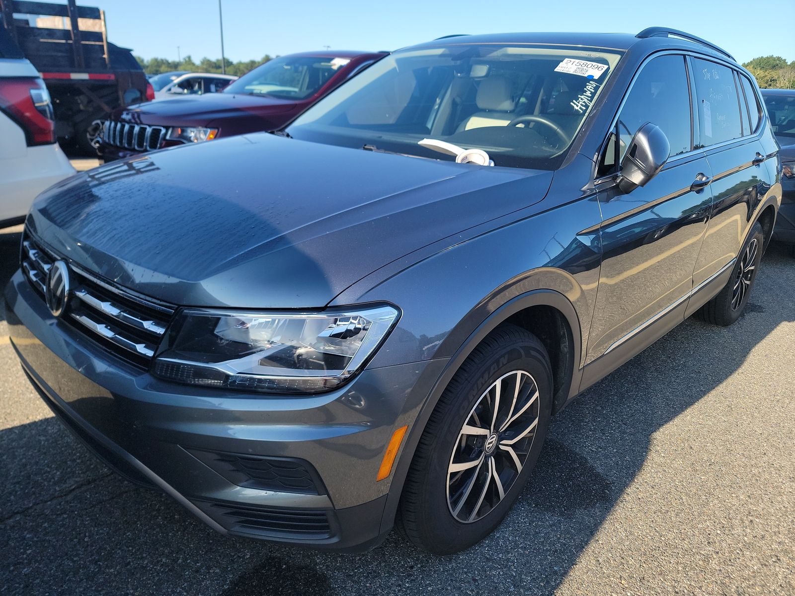 2021 Volkswagen Tiguan 2.0T SE FWD