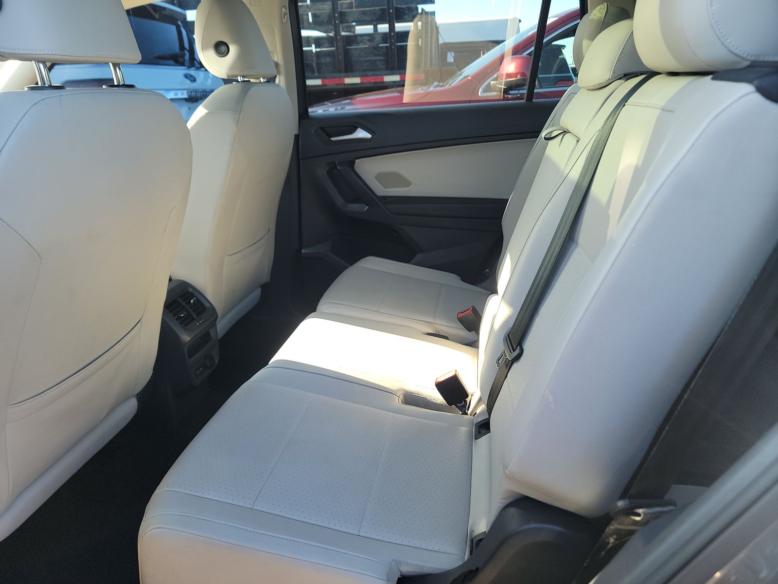 2021 Volkswagen Tiguan 2.0T SE FWD