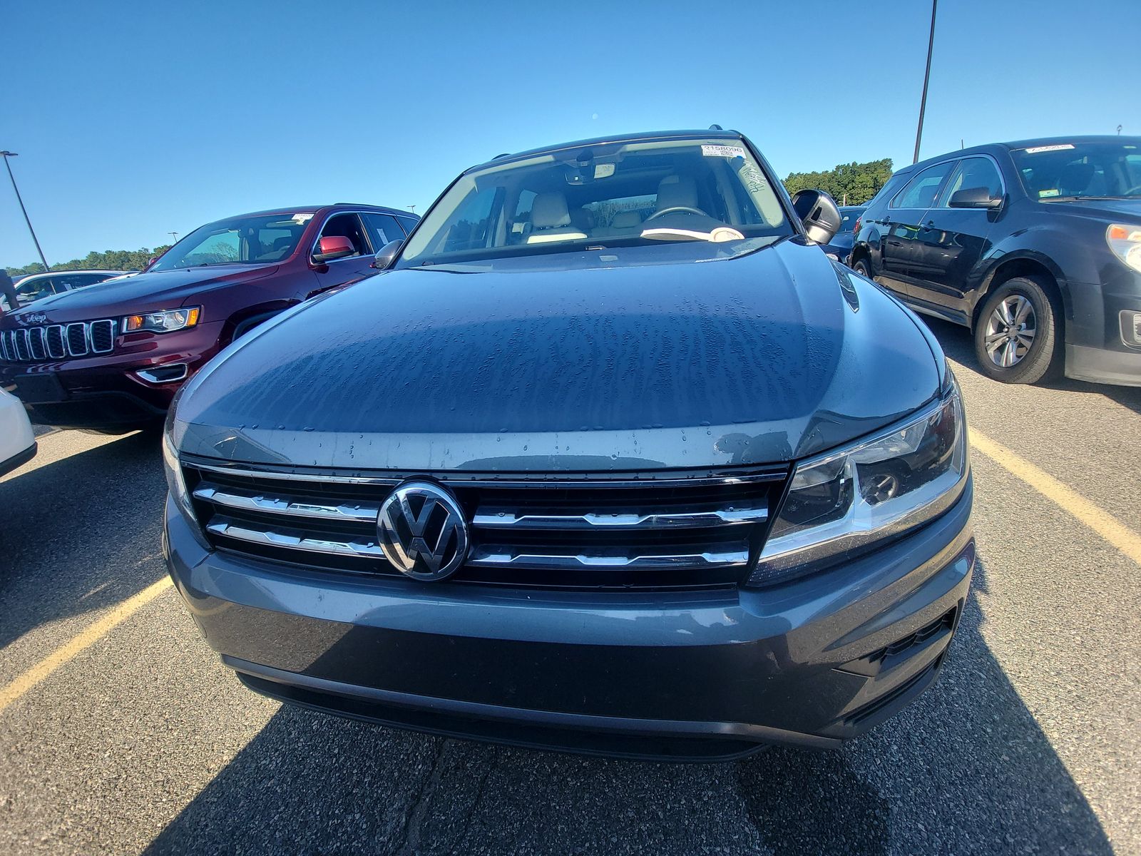 2021 Volkswagen Tiguan 2.0T SE FWD