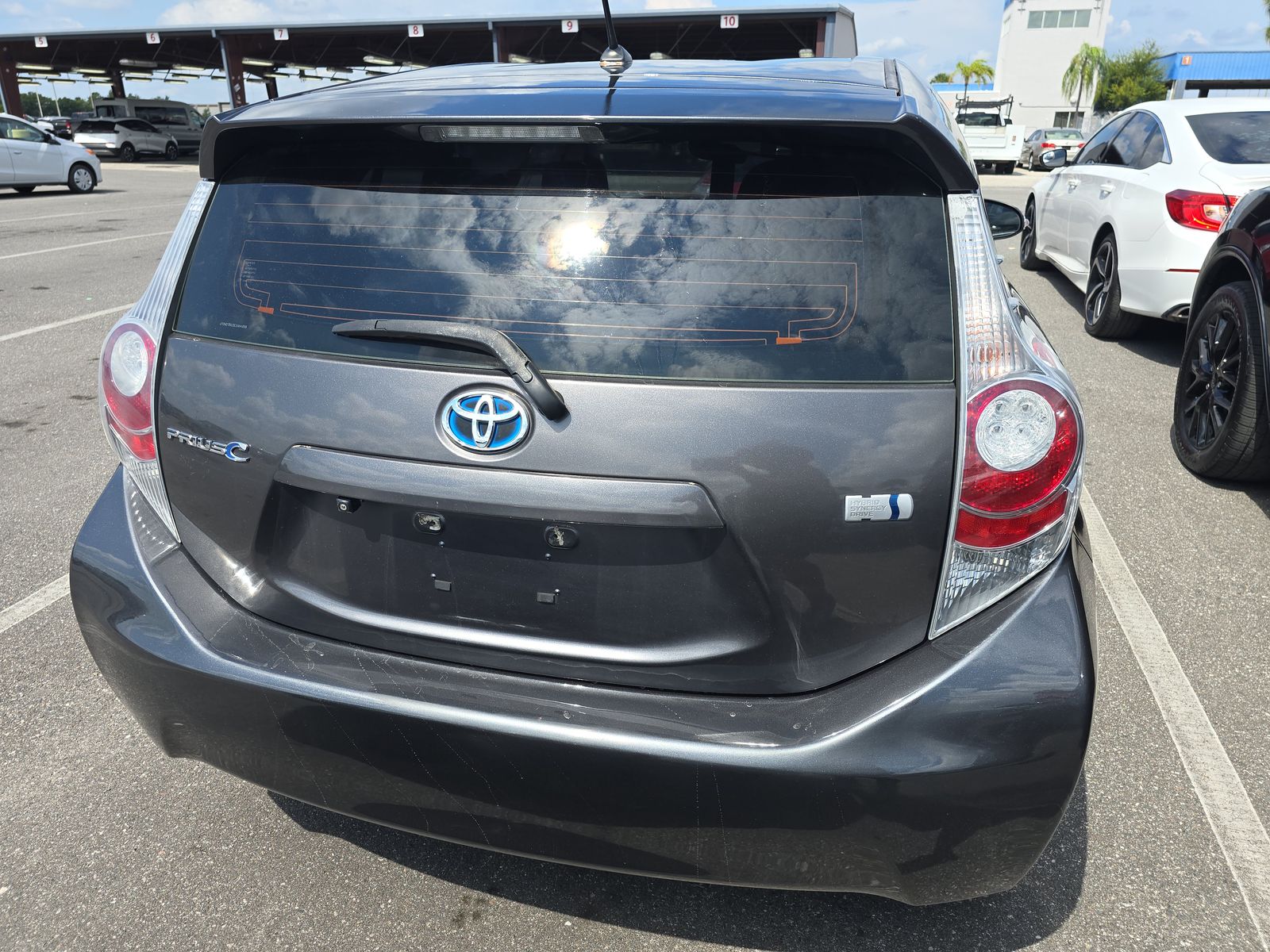 2014 Toyota Prius c One FWD